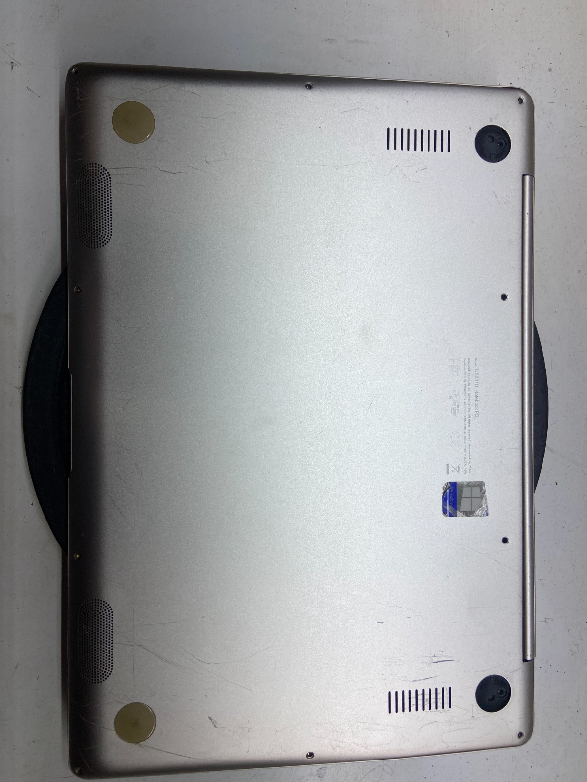 Asus Zenbook UX331U Intel Core i5-8250u 1.6GHz 8GB NO HDD