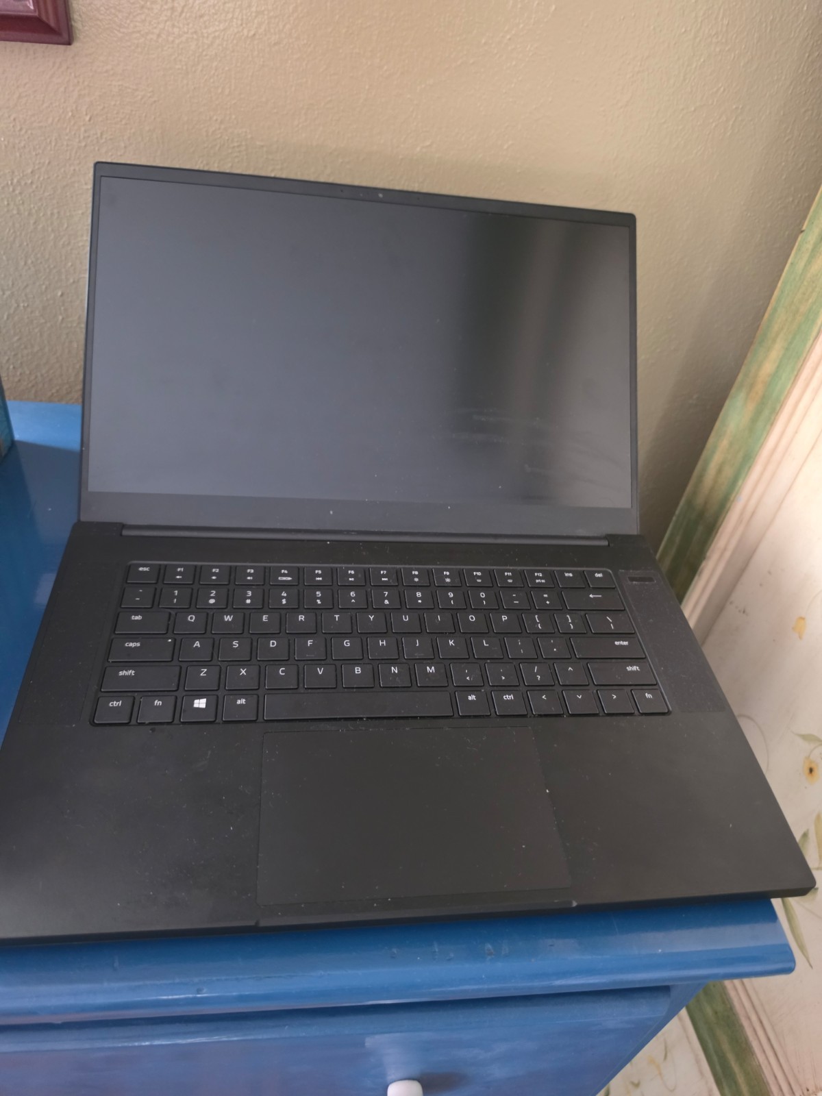 Razer Blade 15 Base 2019 Intel i7-9750H 16GB 512GB RTX™ 2060 (2x Chargers!)