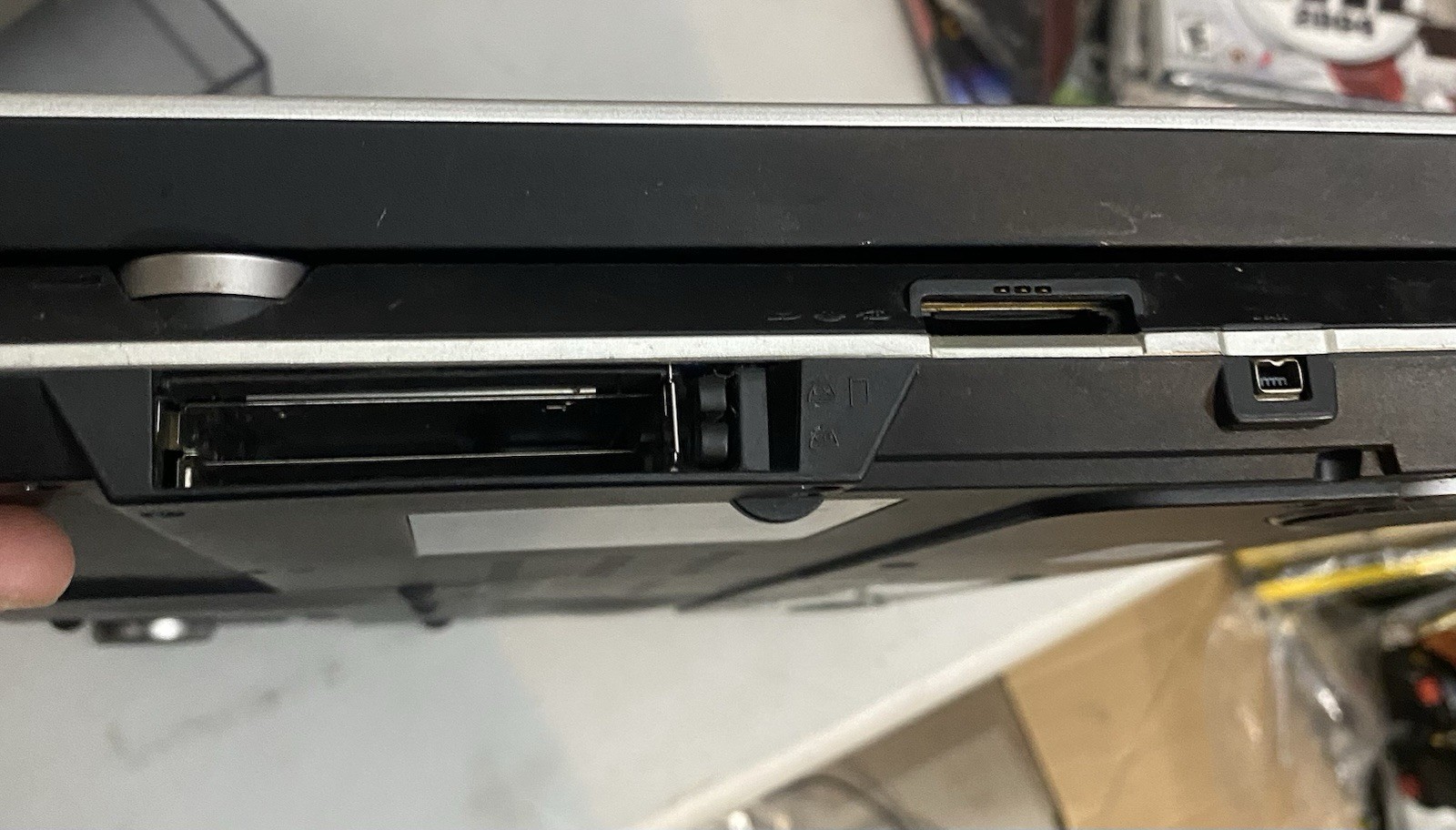 Toshiba Qosmio G20 PQG20C-GS202E Nvidia GeForce 6600 Intel Pentium Laptop