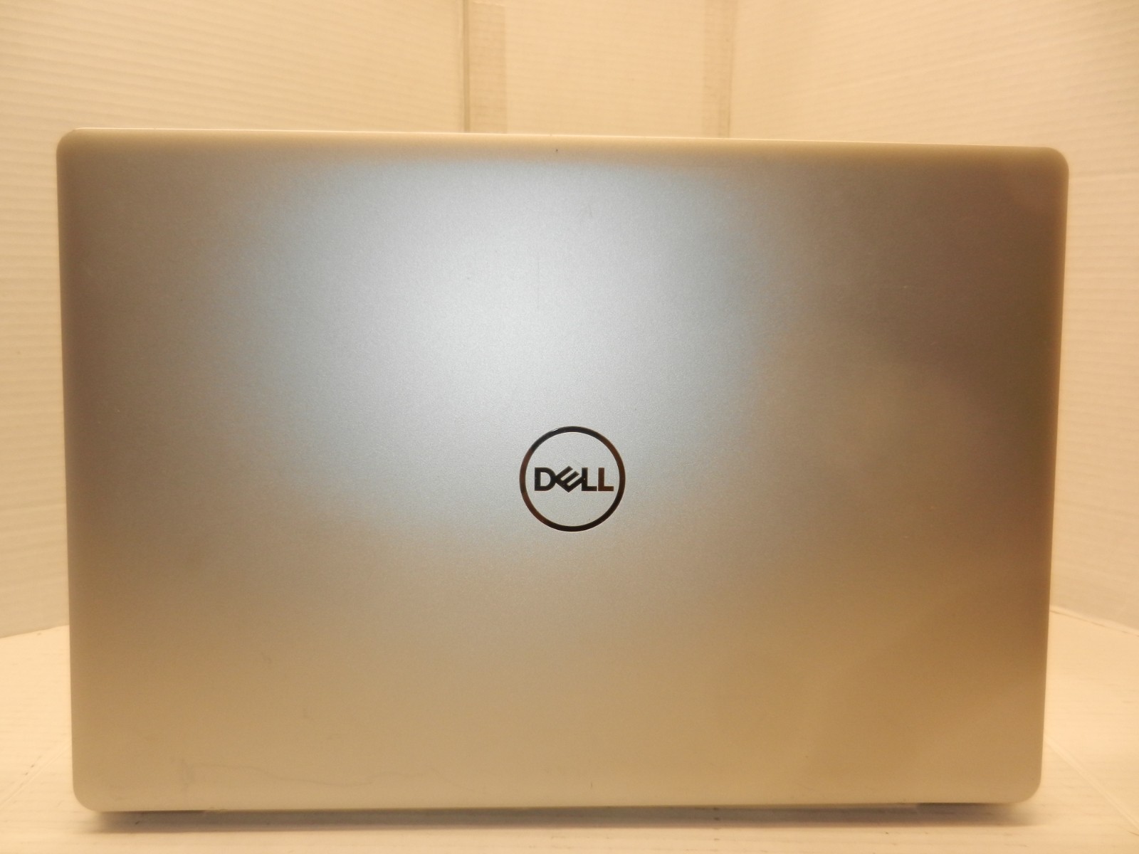 DELL INSPIRON 5570 15.6″ CORE i7-8550U@1.86GHz 8GB RAM 1TB HDD WINDOWS 10