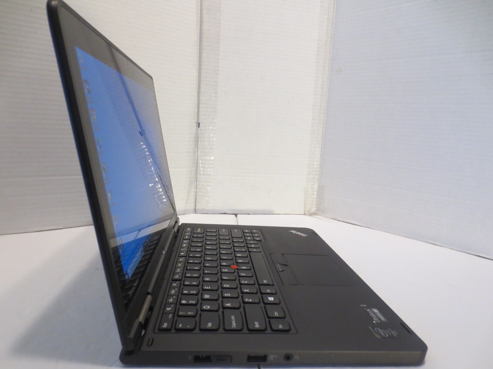 LENOVO YOGA 12 12.5″ CORE i7-5600U@2.6GHz 8GB RAM 256GB SSD WINDOWS 10 (1)