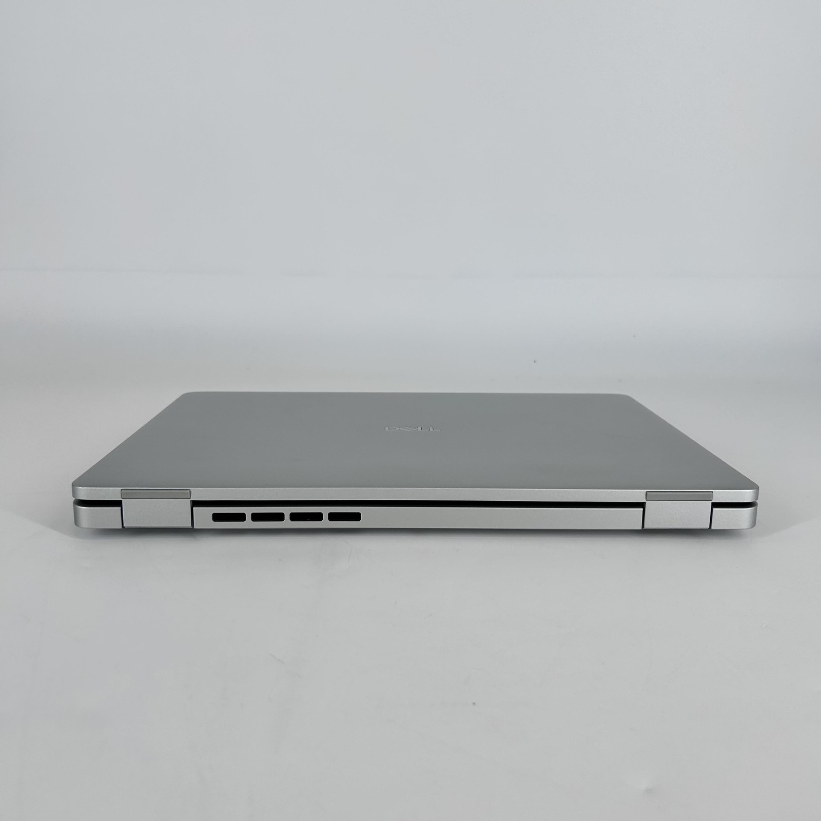 Dell Pro 14 PC14250 Silver FHD+ 2.1 GHz Ultra 7 265U 16GB 512GB SSD Very Good