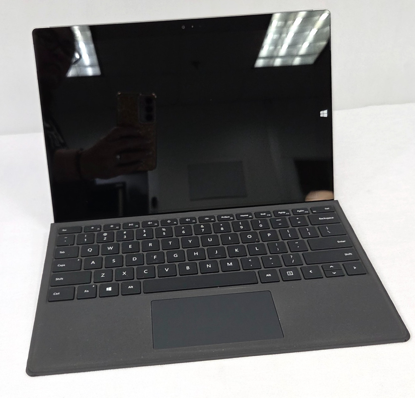 Microsoft Surface Pro 3 Hybrid Tablet i5‑4300U 4GB 128GB SSD Detachable Keyboard