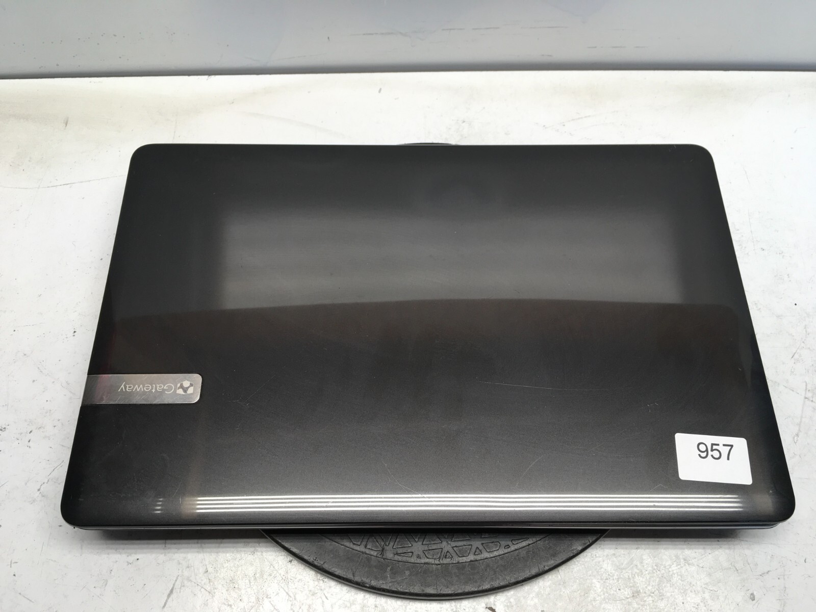 Gateway NE51B AMD E1-1200 1400MHz 4 GB NO HDD No Batt