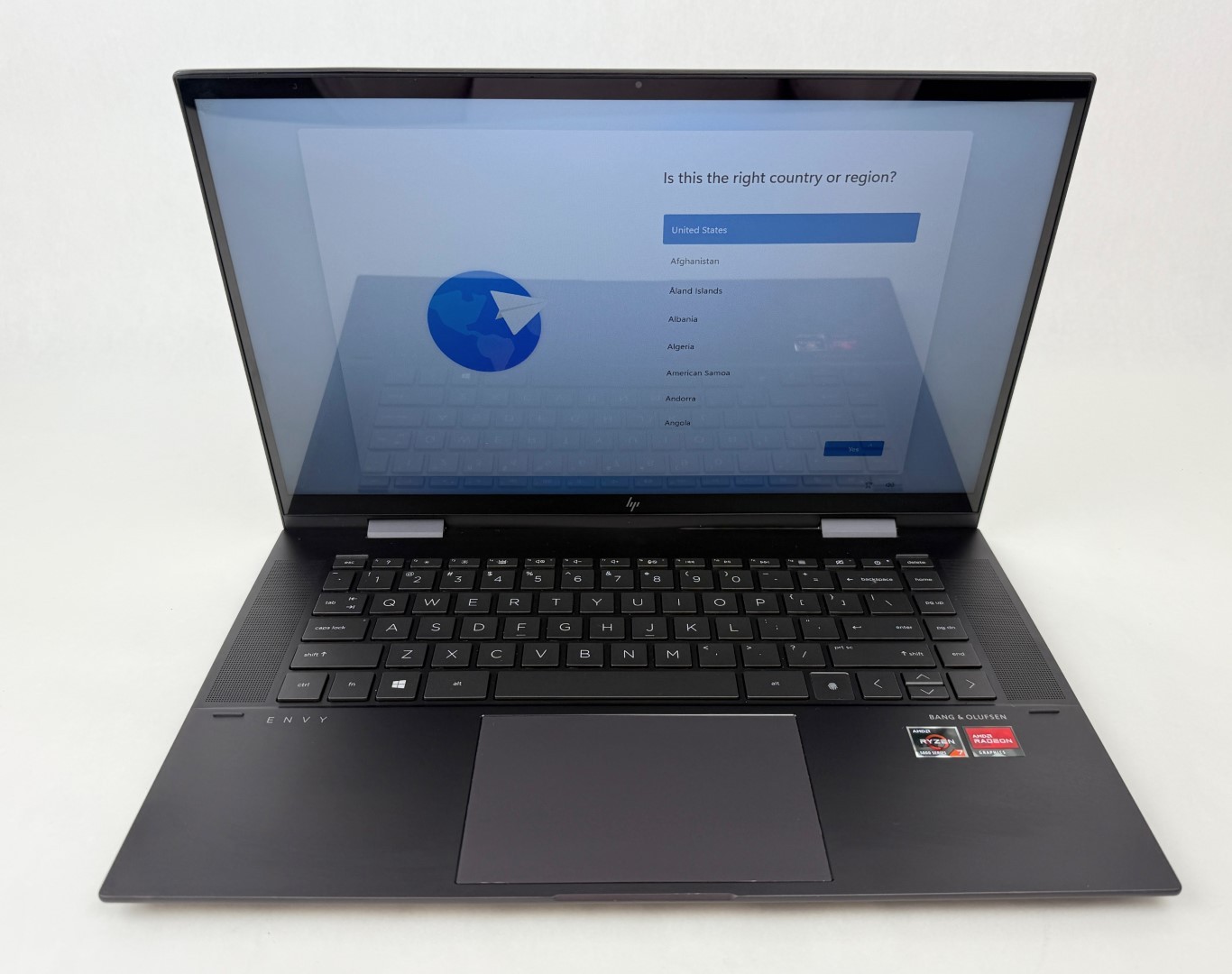 HP Envy x360 15m-eu0023dx 15.6″ FHD Touch Ryzen 7 5700U 8GB 512GB SSD W11H 2in1