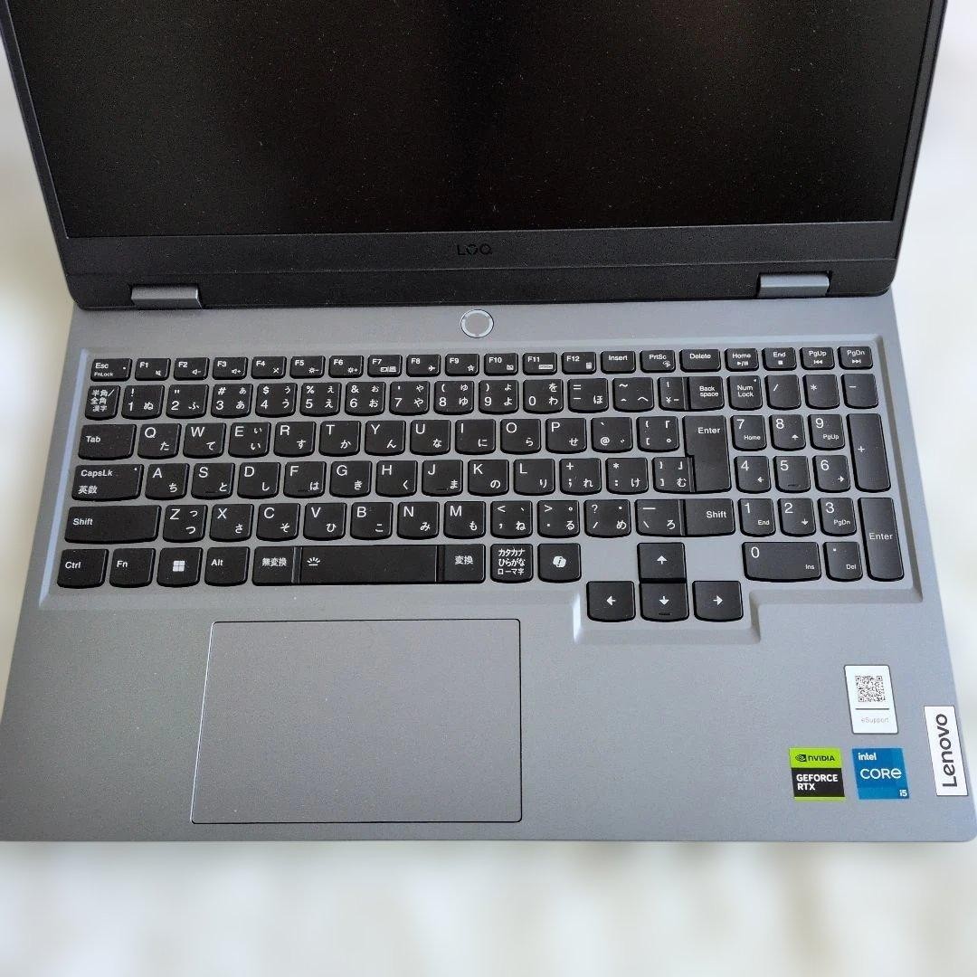Lenovo LOQ 15IRX9 15.6″ i5-13450HX 16GB 512GB SSD GeForce RTX 3050