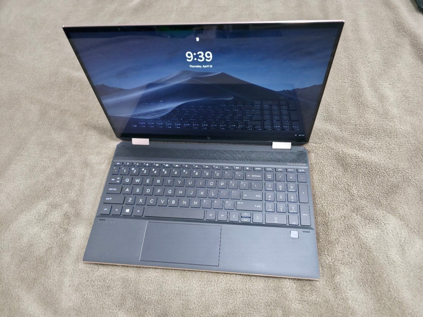 HP Spectre x360 15-eb0043dx 15.6″ 4K Touch – Mint Condition – With Pen & Case
