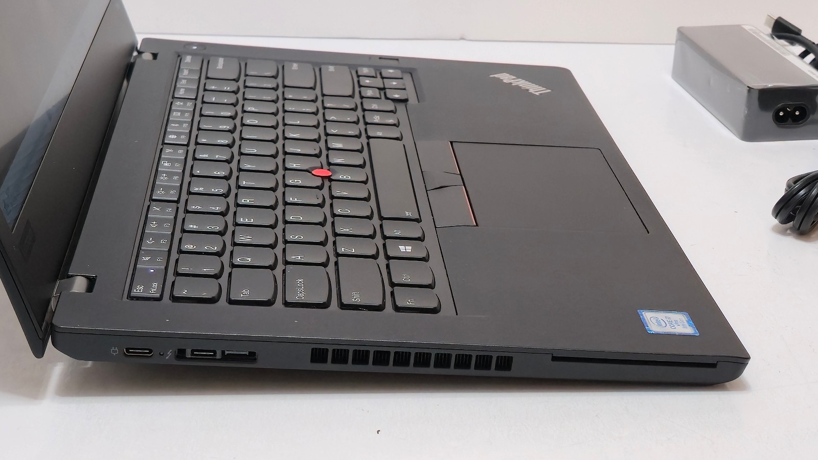 Lenovo ThinkPad T480 (i7-8th 32GB RAM 1TB SSD) 14″ Touch GeForce 2GB GPU – MINT