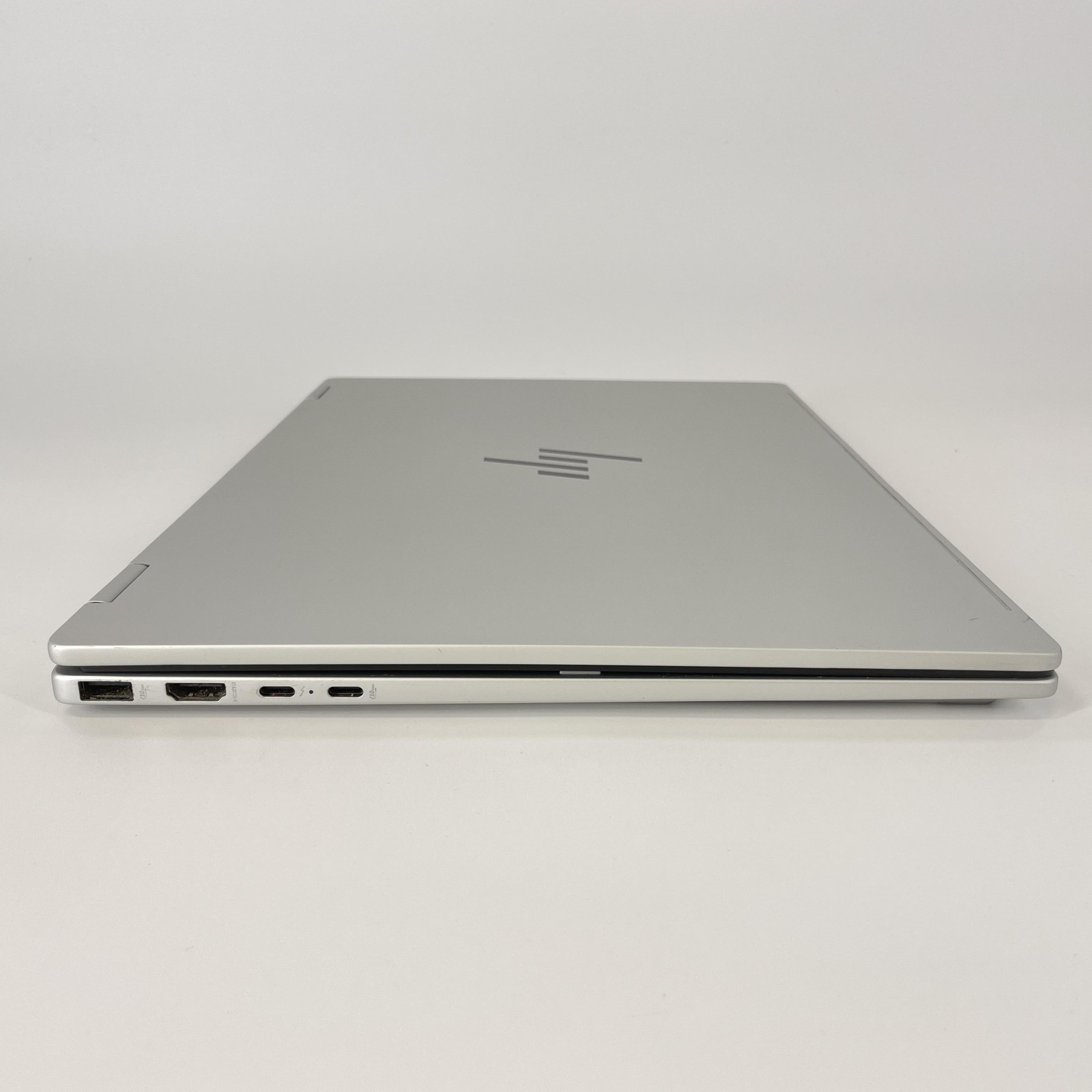 HP OmniBook 7 Flip 17 FHD TOUCH 2.2 GHz Ultra 7 256V 16GB 512GB SSD Very Good