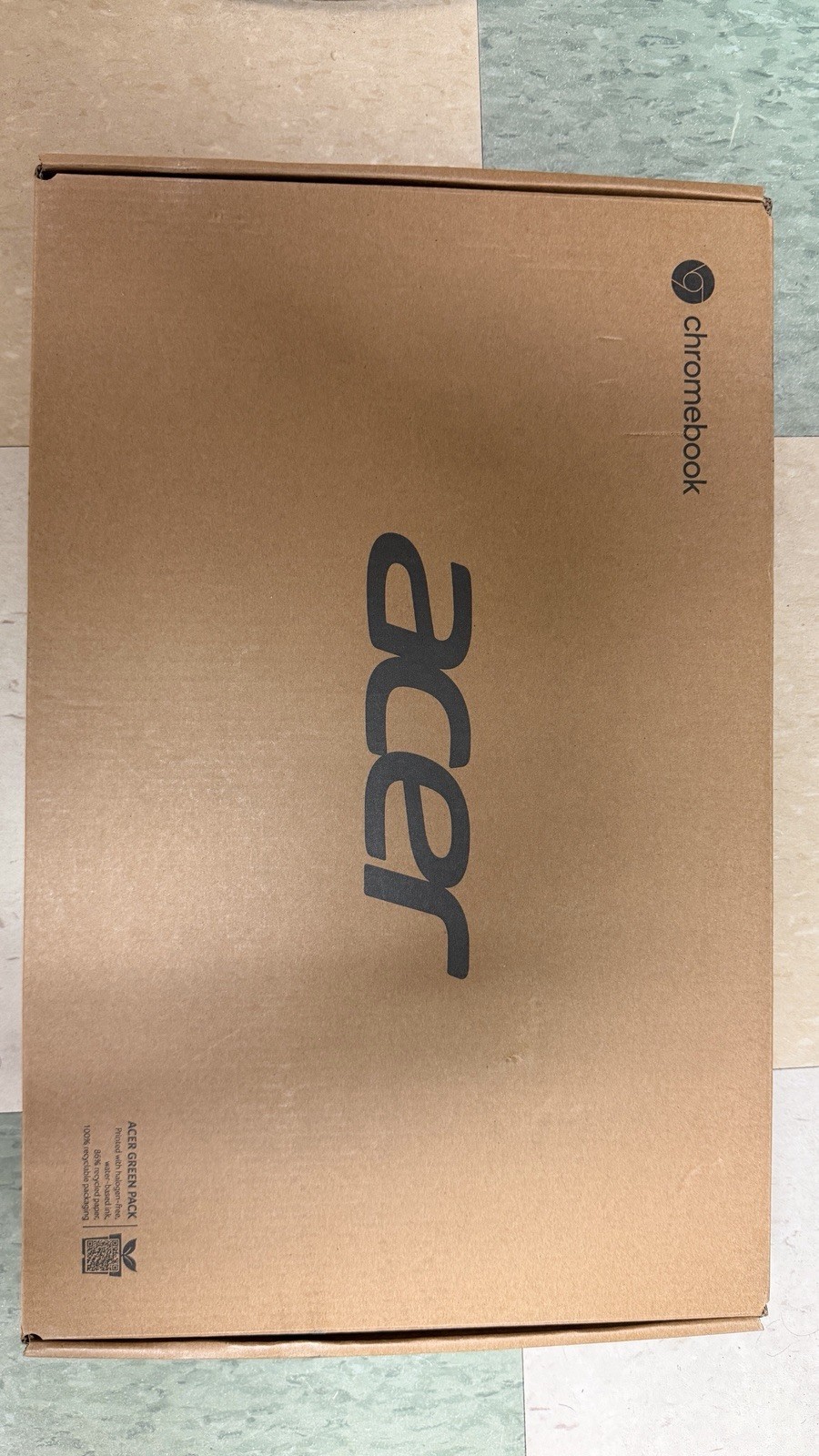 Acer Chromebook 714 14″ (64GB eMMC, Intel Core i3 8th Gen. 3.40 GHz, 8GB) Laptop