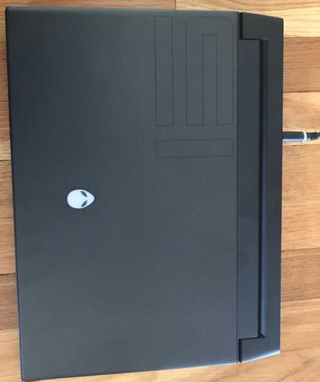 Alienware – m15 R4 15.6″ FHD Gaming Laptop i7-16GB RAM – RTX 3070 – 512 GB SSD