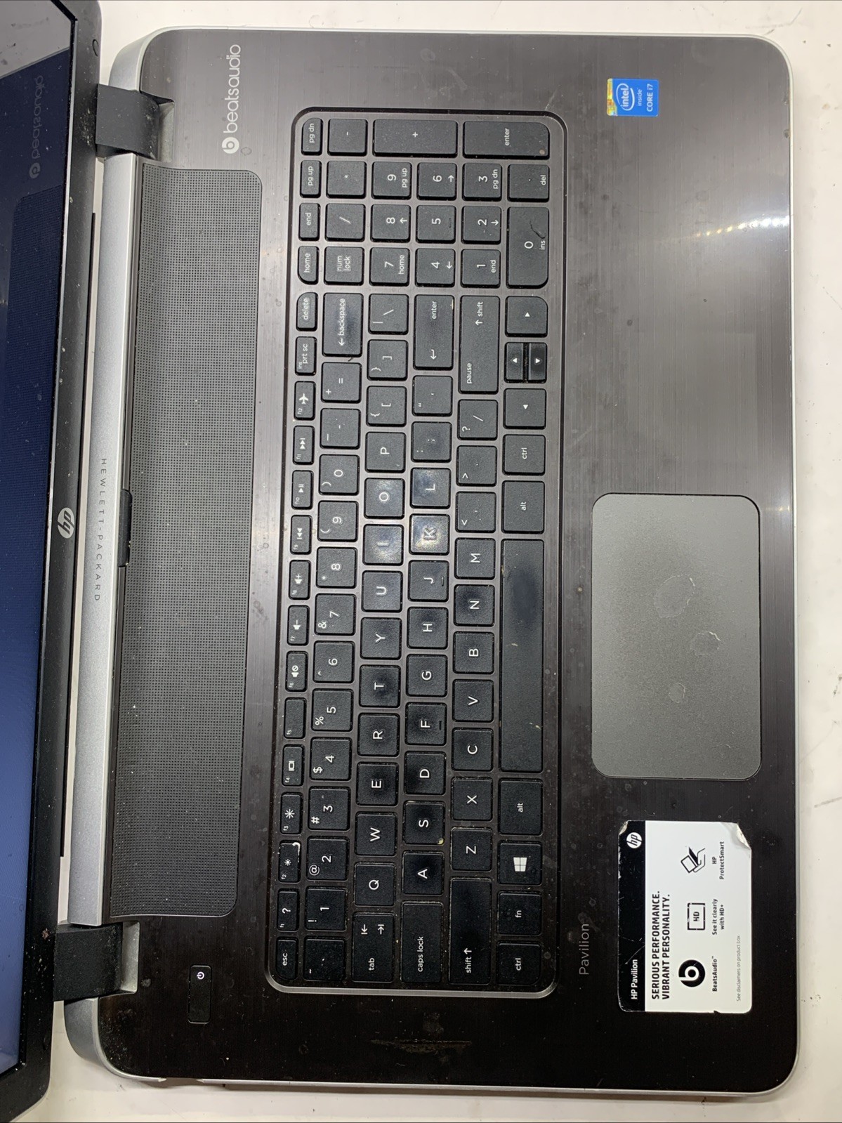 HP Pavilion 17 i7-4510U@2.0GHz 6GB RAM 750GB HDD Win11 Beats Audio