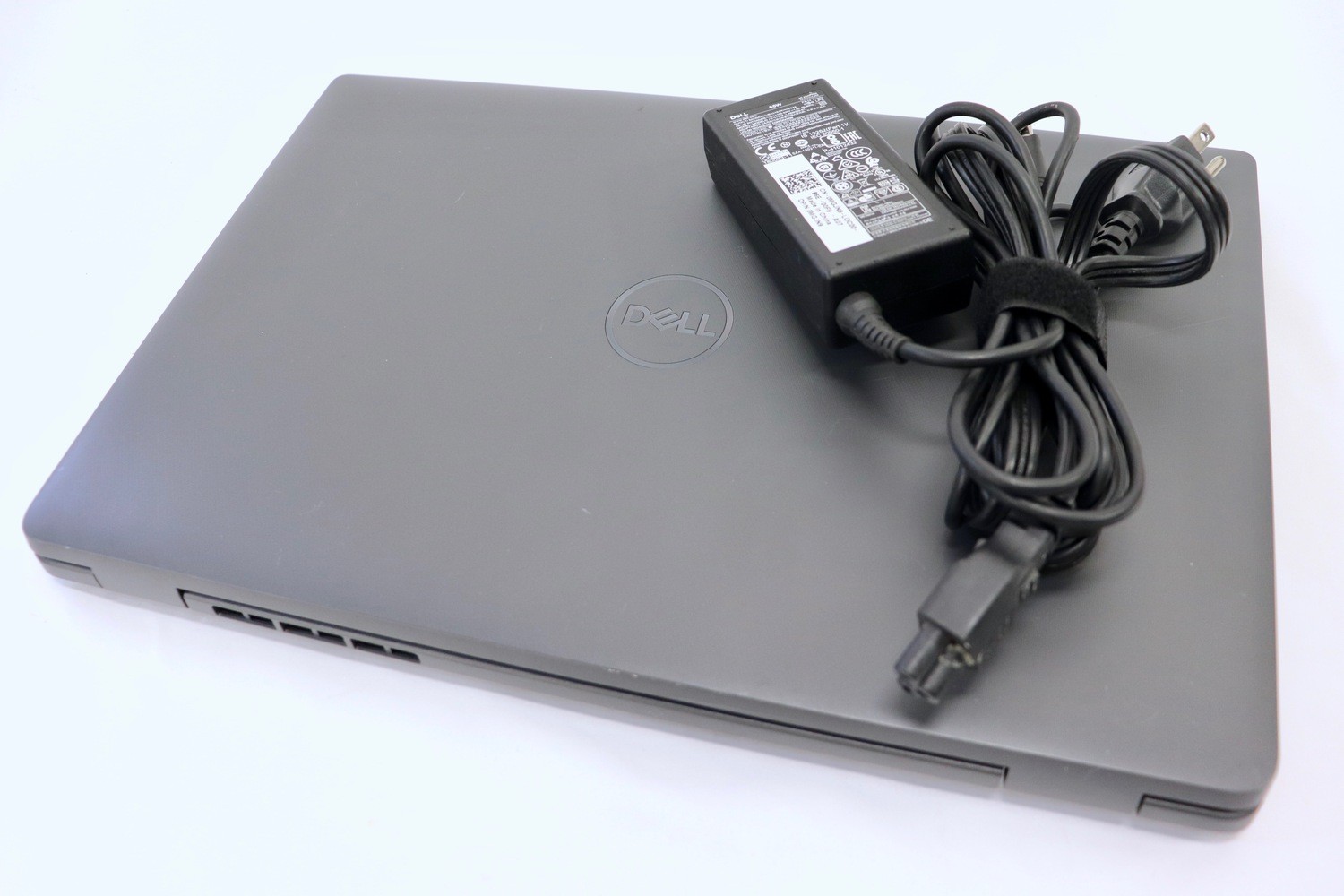 DELL Latitude 3540 15.6″ i3-1315U 8GB 512GB SSD Win11 Pro w/Charger