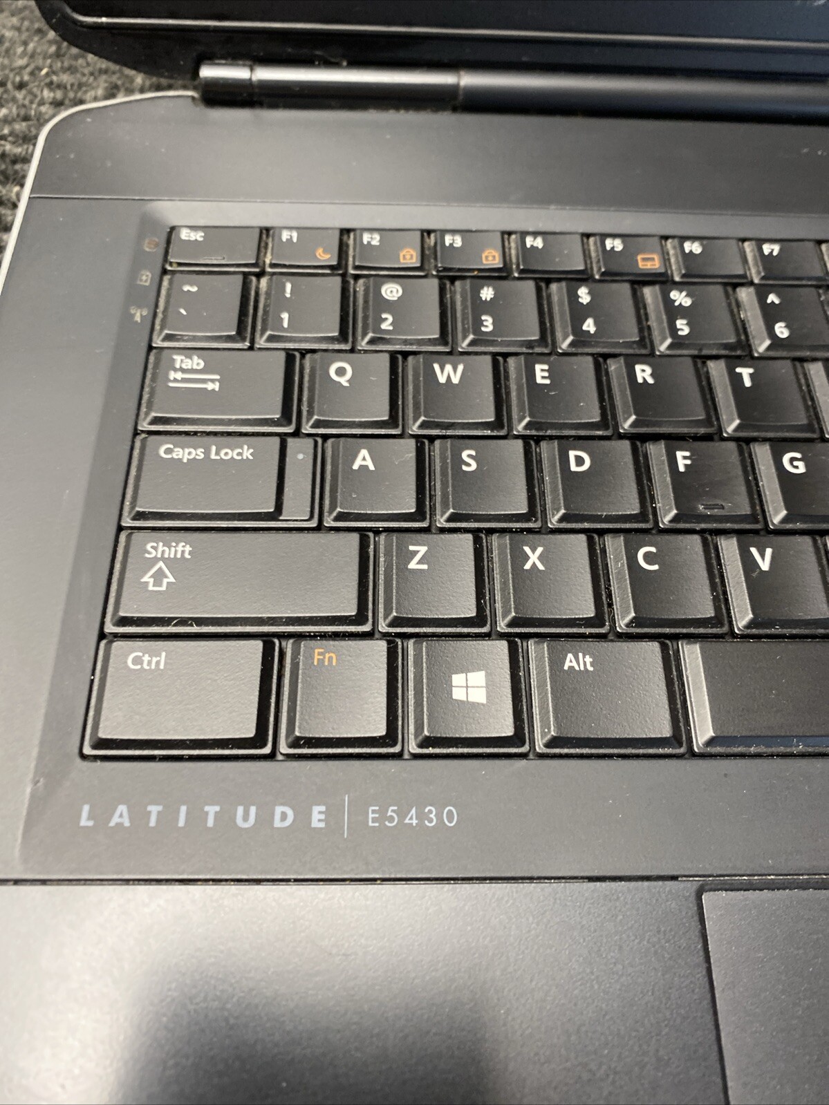*PARTS* Dell Latitude E5430 non-vPro i3-3120 2.50GHz 2GB Ram No HDD/OS/ BATTERY