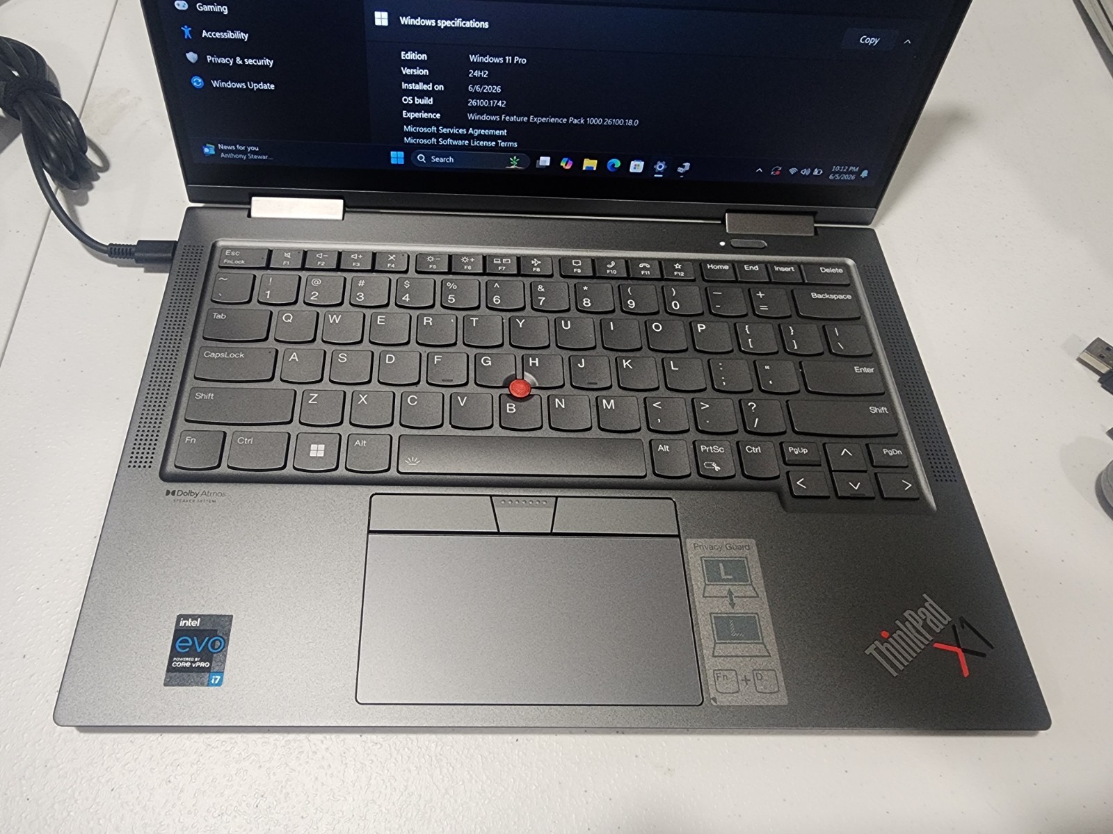 Lenovo ThinkPad X1 Yoga Gen 6