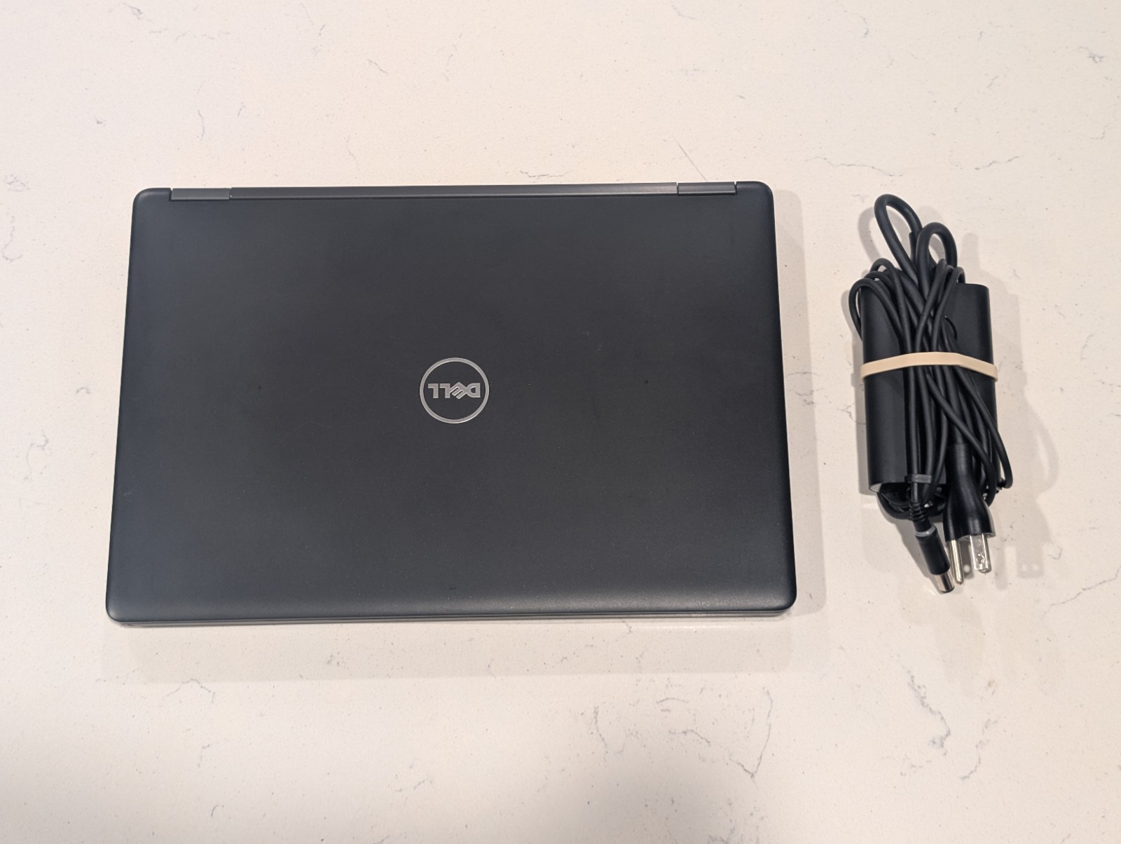 Dell Latitude 5480 14″ i5-6300U 8GB 256GB SSD Win 10 Pro NEW Battery & Cover AC