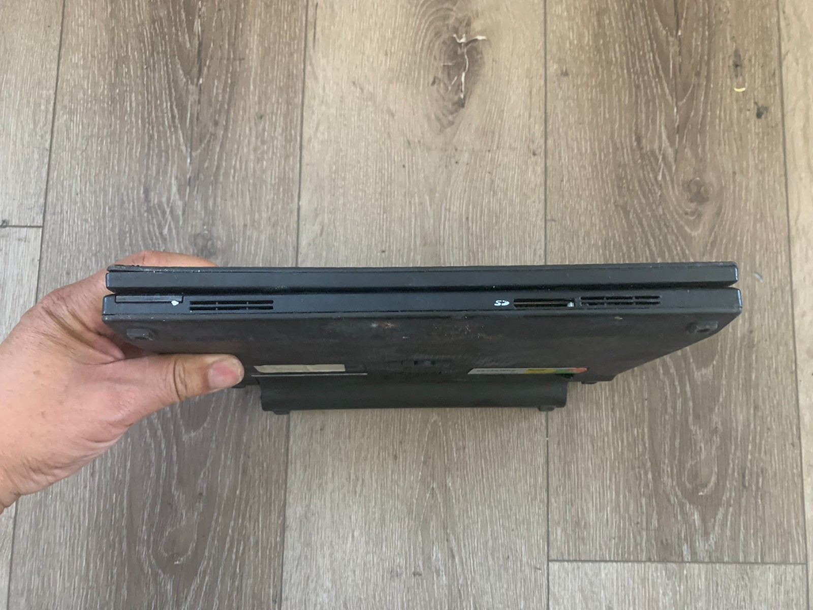 Dell Latitude 2120 12.5″ Intel Atom N455 1.66GHz 2GB RAM 250GB HDD Win 10 Pro