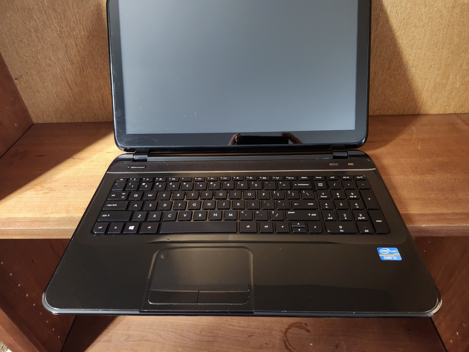 HP Pavilion 15-b161nr TouchSmart 15.6″ Core i3 – Untested