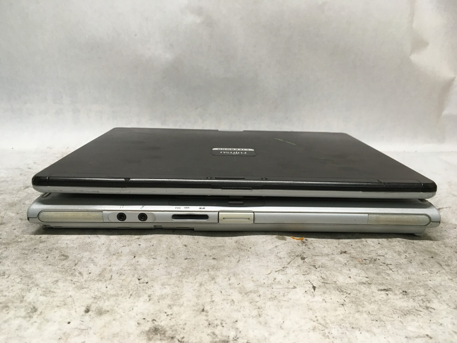Fujitsu Lifebook T4220 [AS IS] Intel Duo Core T7300 @ 2 GHz