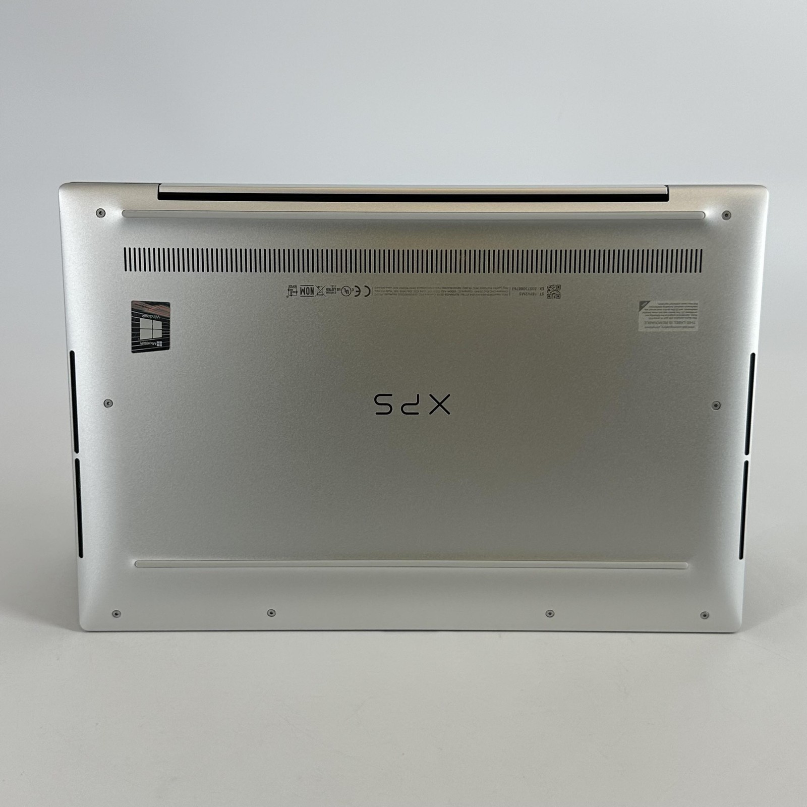 Dell XPS 13 9310 Silver 3.5K TOUCH i7-1195G7 2.90GHz 32GB 512GB SSD Good