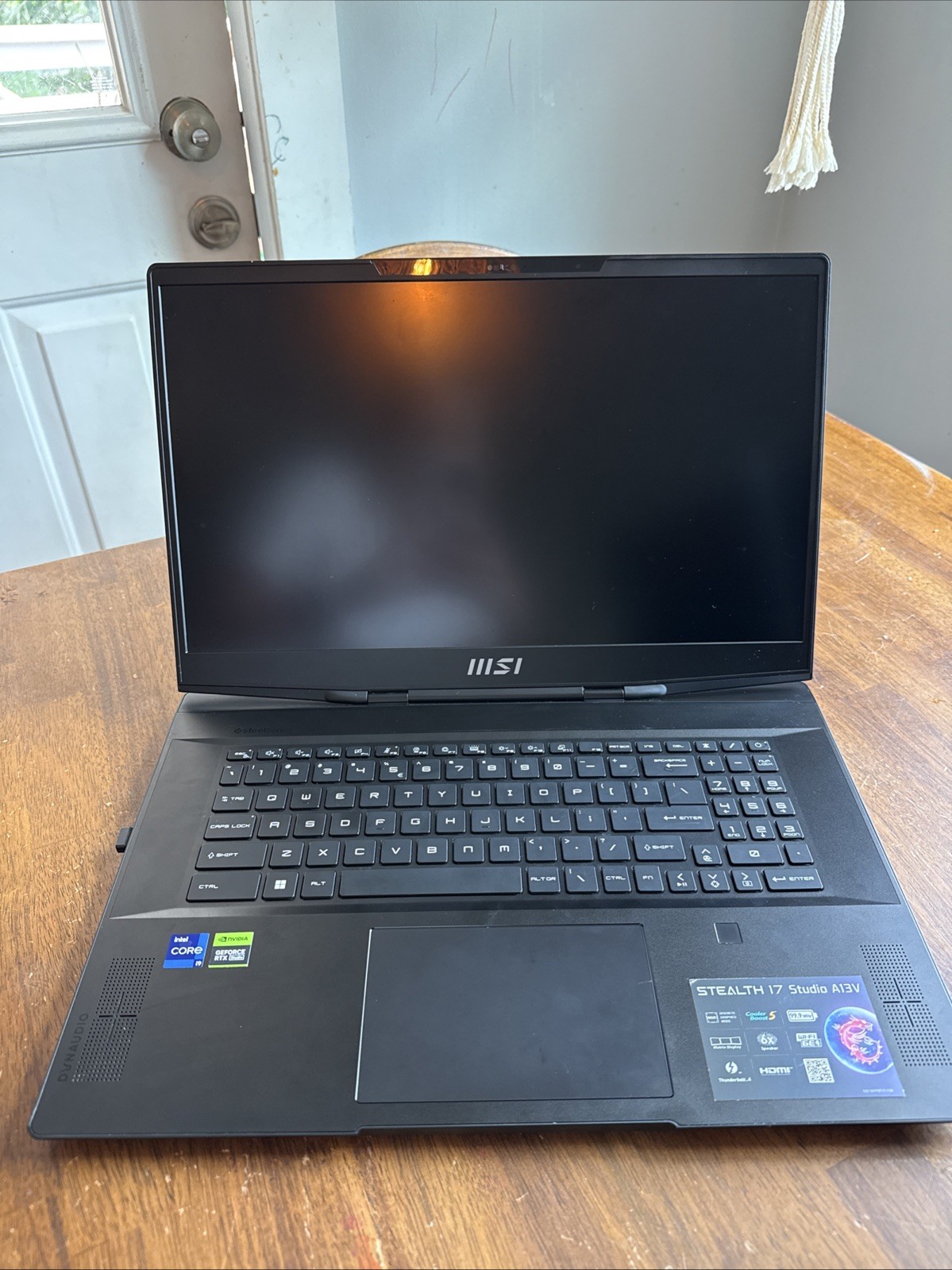 MSI Stealth 17 Studio A13VH Gaming Laptop RTX 4080, I9 13900H, 1TB SSD, 32GB RAM