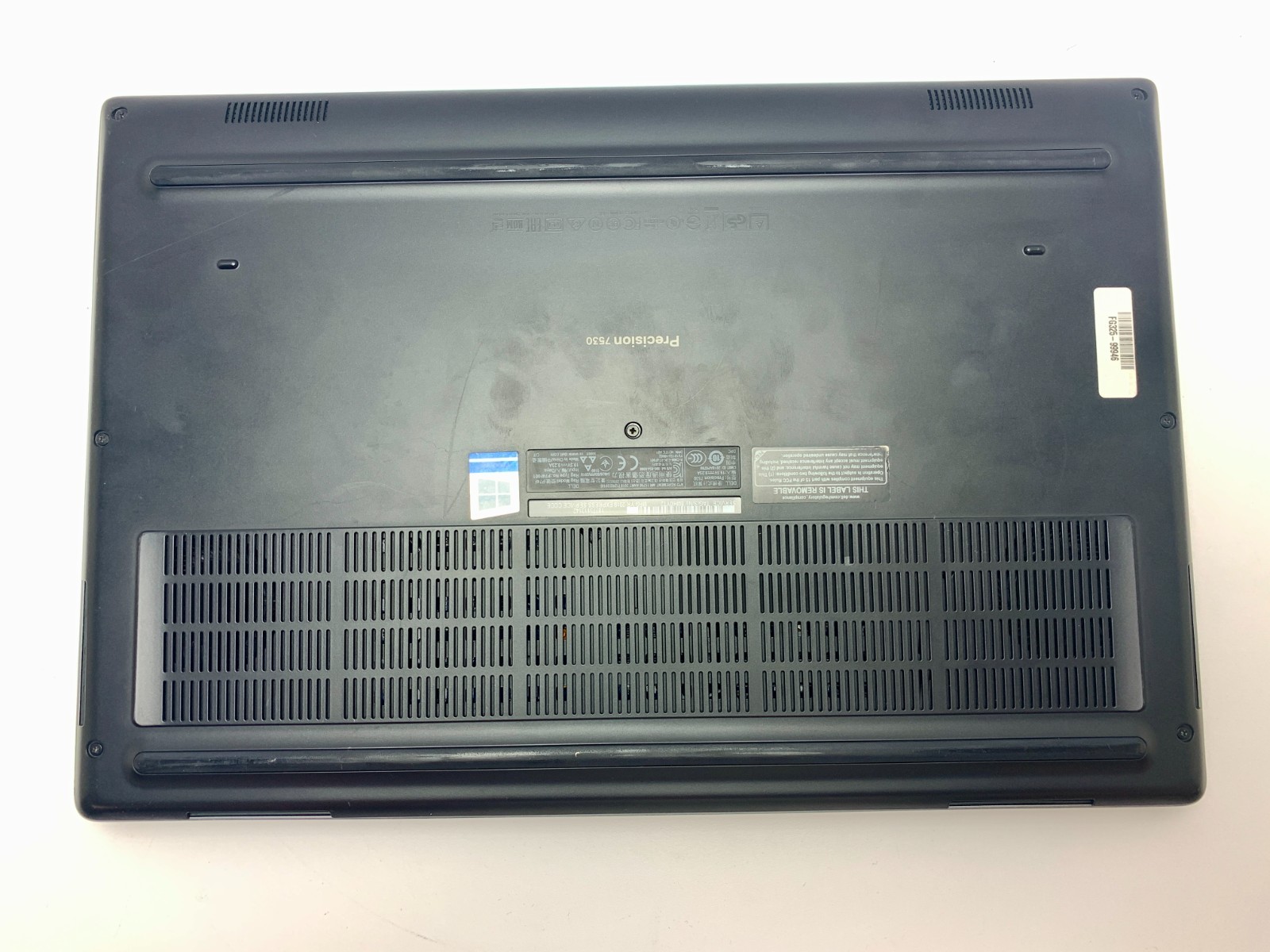 Dell Precision 7530 | E-2176M | 32GB RAM | 512GB NVMe | LINUX