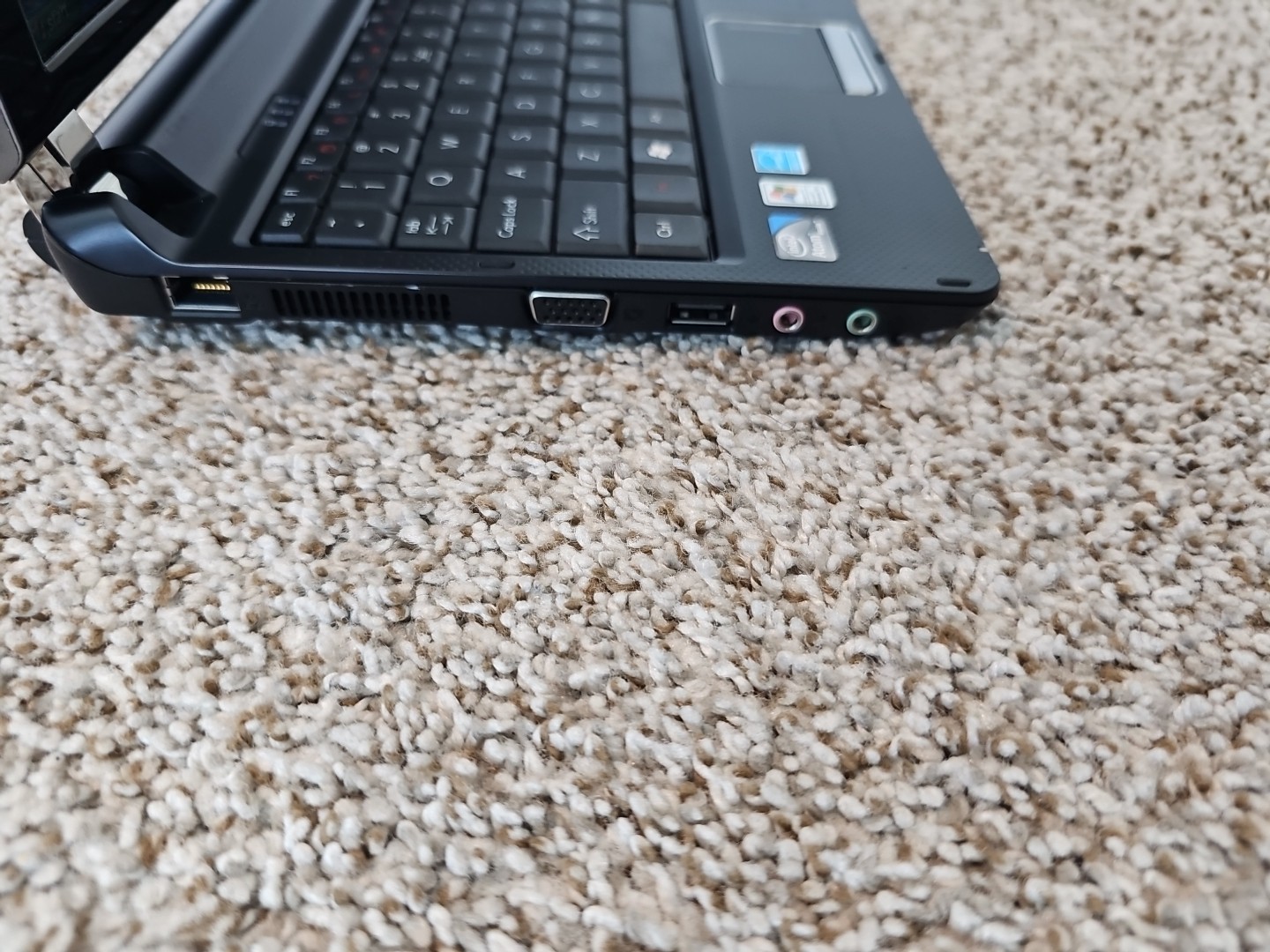 Gateway KAV60 10″ Intel Atom N270 1.60GHz 1GB RAM 160GB HDD Win XP HOME + Case