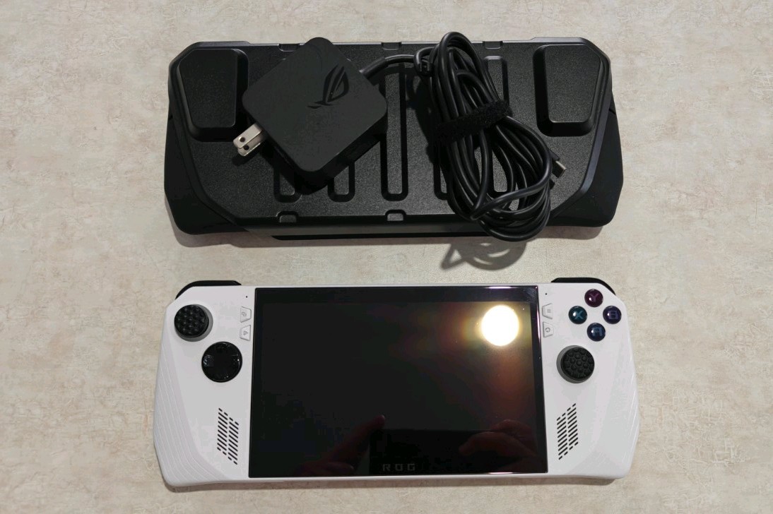 ASUS ROG Ally Z1 Extreme 1TB with DBrand Case, JSAUX 65WH Battery