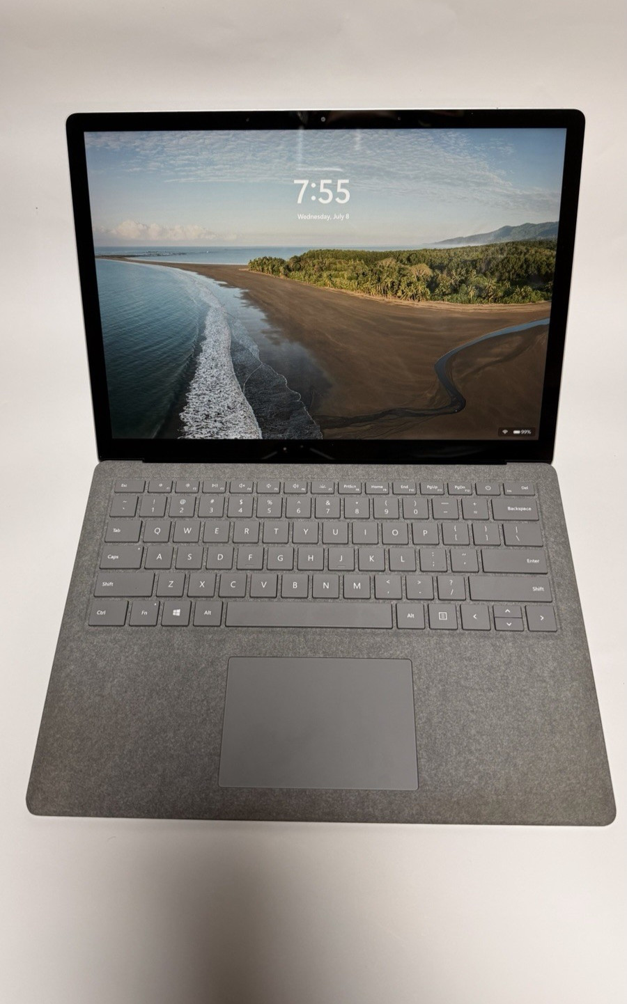 Microsoft Surface Laptop 13.5” (1TB, Intel Core i7 8th Gen., 16 GB) -…