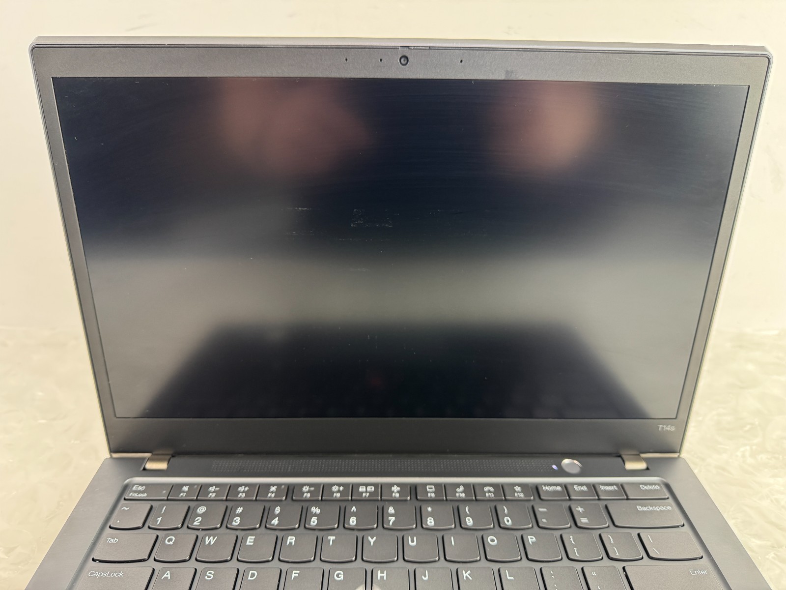 Lenovo ThinkPad T14s Gen 2 i7-1185G7 16GB 256GB SSD 14″ FHD Win 11 Pro