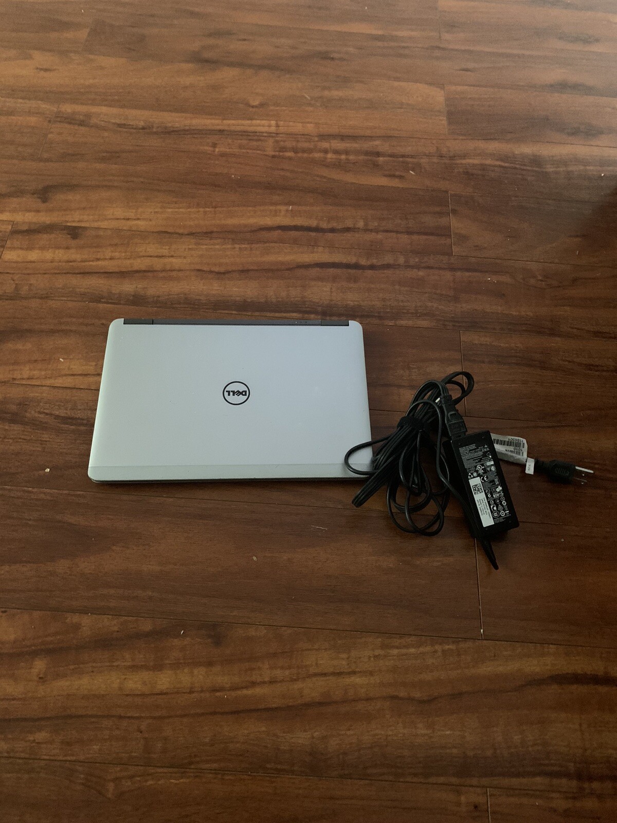 Laptop Dell Latitude E7240 check Description