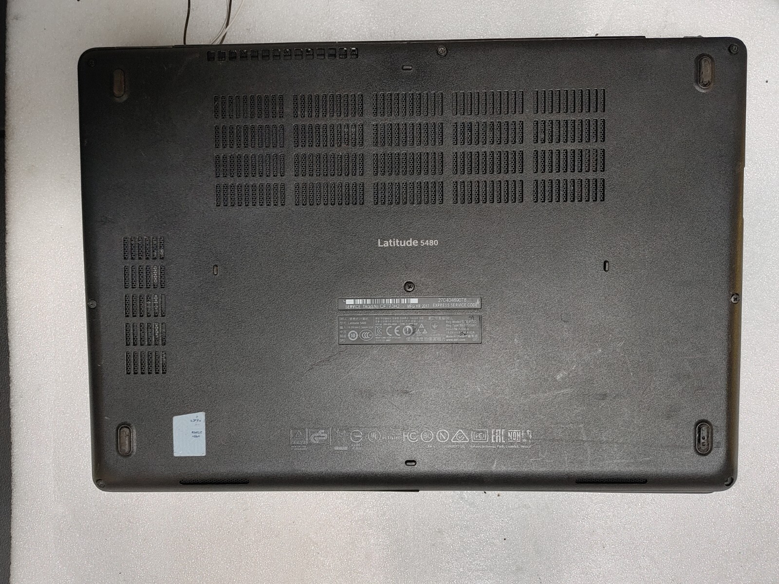 Dell Latitude 5480 Core i5-7440HQ@2.80GHz , NO RAM ,NO HD ( Selling Motherboard)