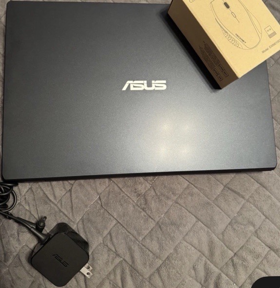 ASUS E410 MA 14″ 64 GB SSD, Intel Celeron N, 1.1 GHz, 4GB Ram Laptop
