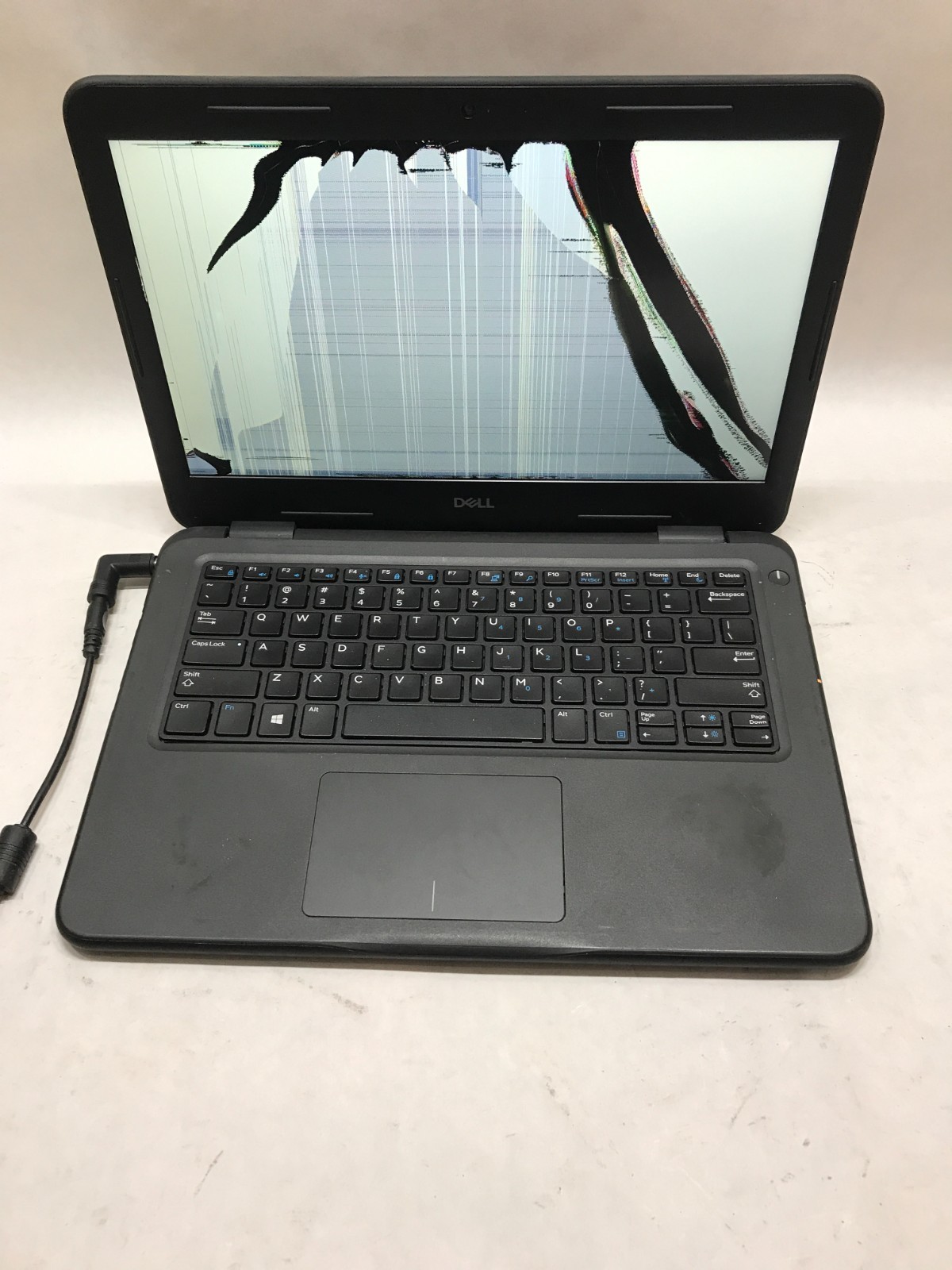 Dell Latitude 3310 13″ Intel Core i3 NO RAM NO HDD/OS For Parts READ DESC!! – DW