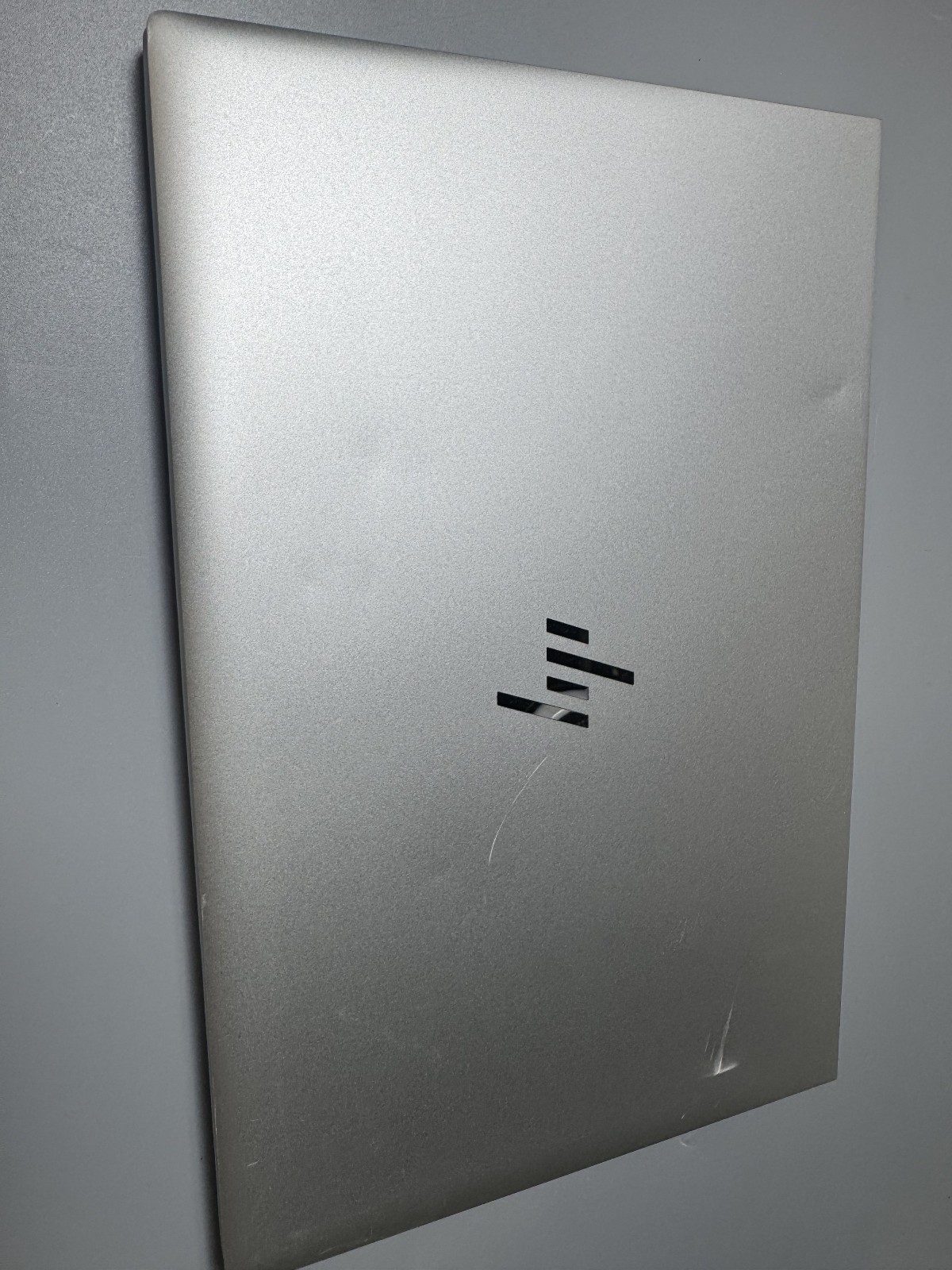 HP EliteBook 845 G7 14″ (NO SSD / 16GB RAM) READ!!! FOR PARTS