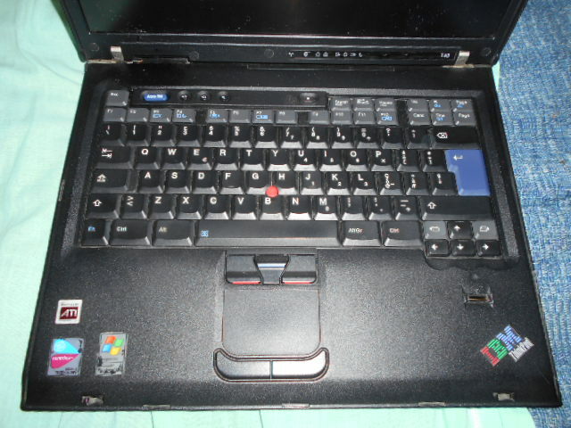 IBM THINKPAD T43 2668 14.1″ NOTEBOOK, SOLD AS NOT WORKING