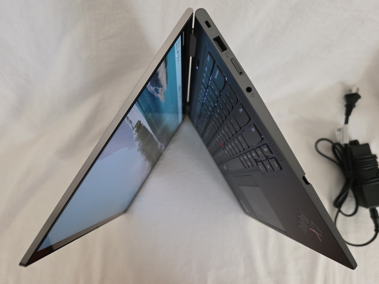 Lenovo ThinkPad X1 Yoga Gen 6| i7-1185G7 | 16GB | 512GB WIN 11 PRO NO TOUCH