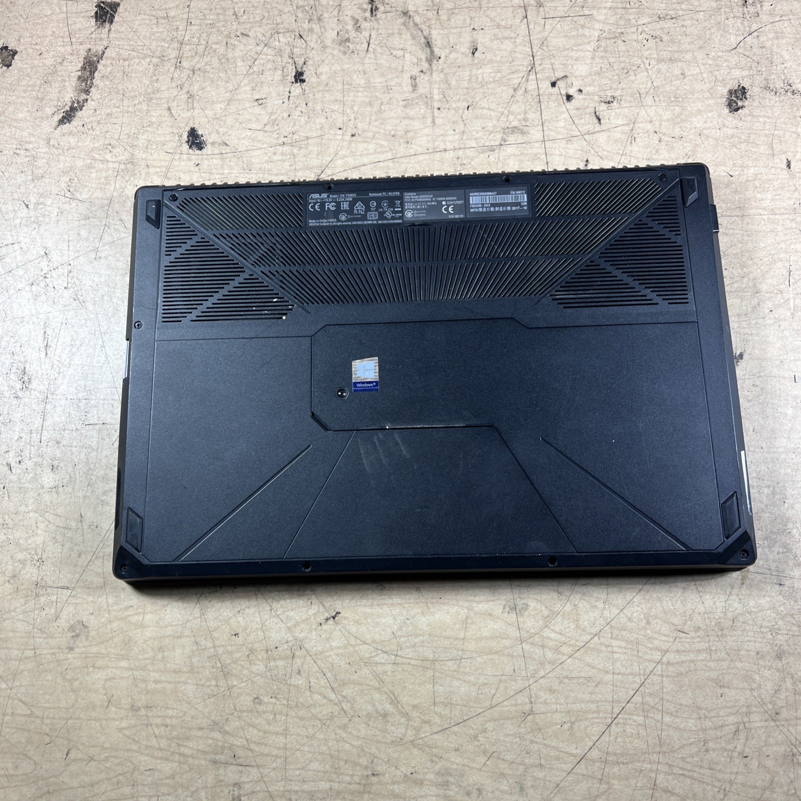 ASUS FX503V INTEL CORE I7 7TH GEN NO RAM **UNTESTED