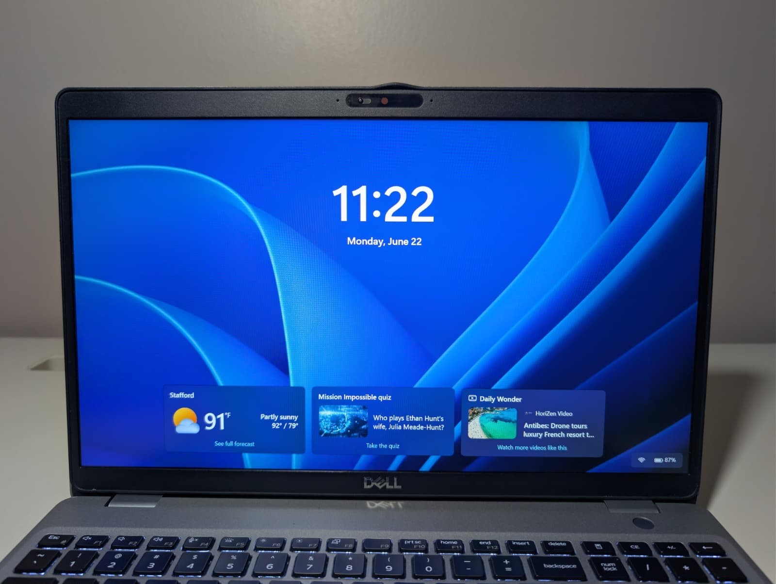 15″ Dell Precision 3550 | i7 10th 16GB RAM 256GB SSD | FHD NVIDIA P520 Backlit