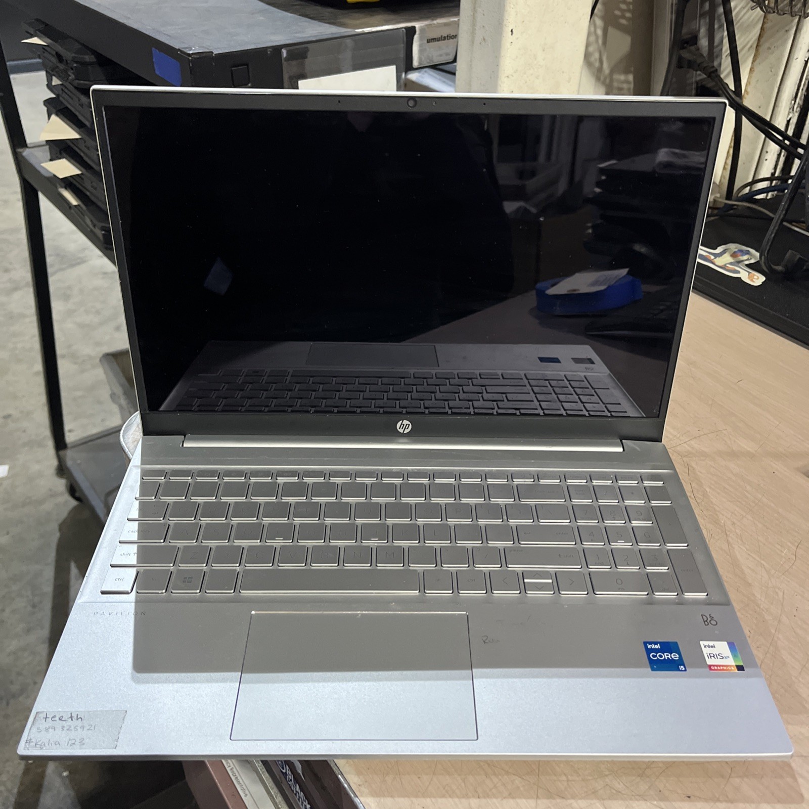 HP PAVILION 15-EG1053CL INTEL CORE I5 8GB RAM NO HD