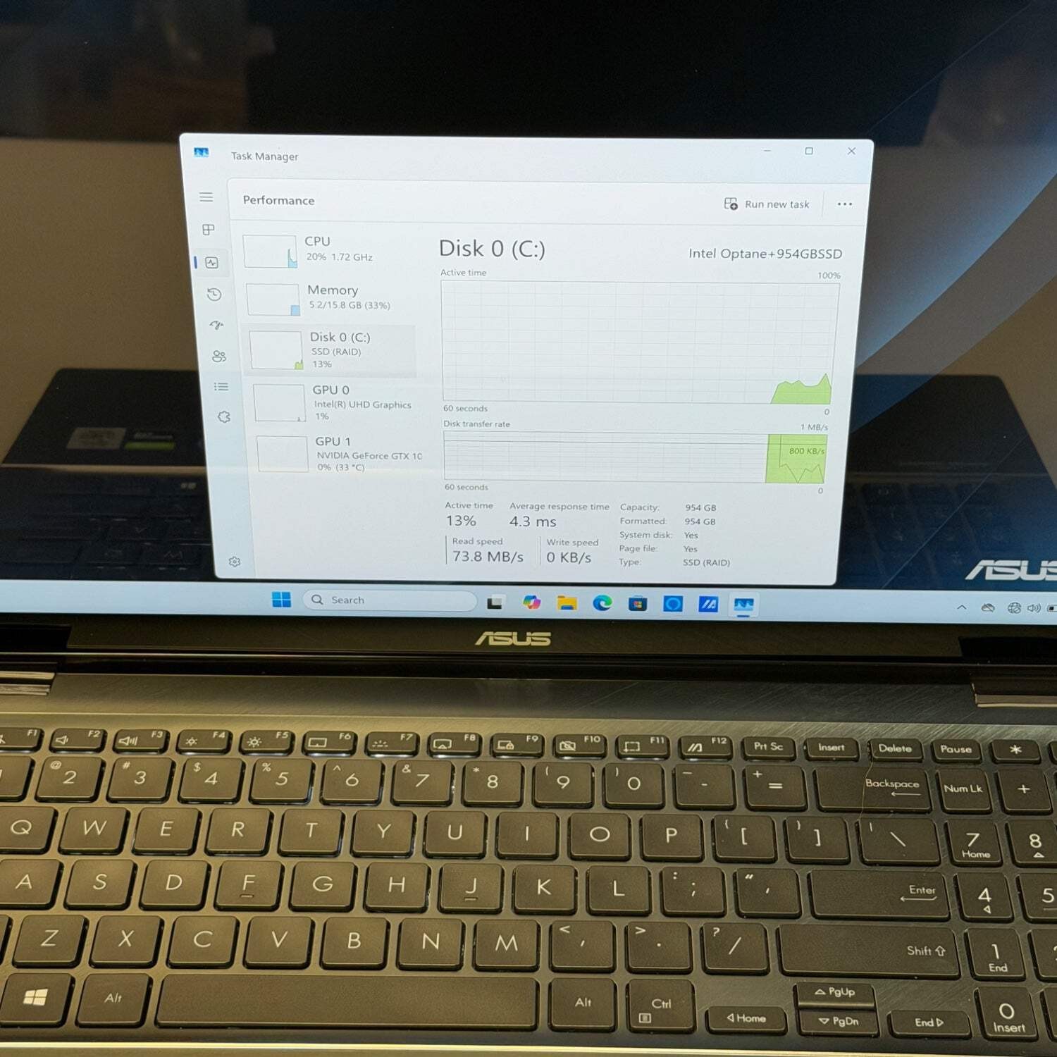 Asus Zenbook Flip 15 UX563FD 15.6″ i7-10510U 16GB RAM 1TB SSD GeForce GTX 1050