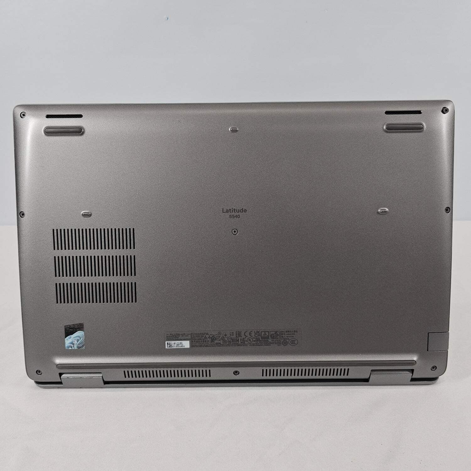 Dell Latitude 5540 15.6″ i7-1365U 1.8GHz 16GB RAM 512GB SSD