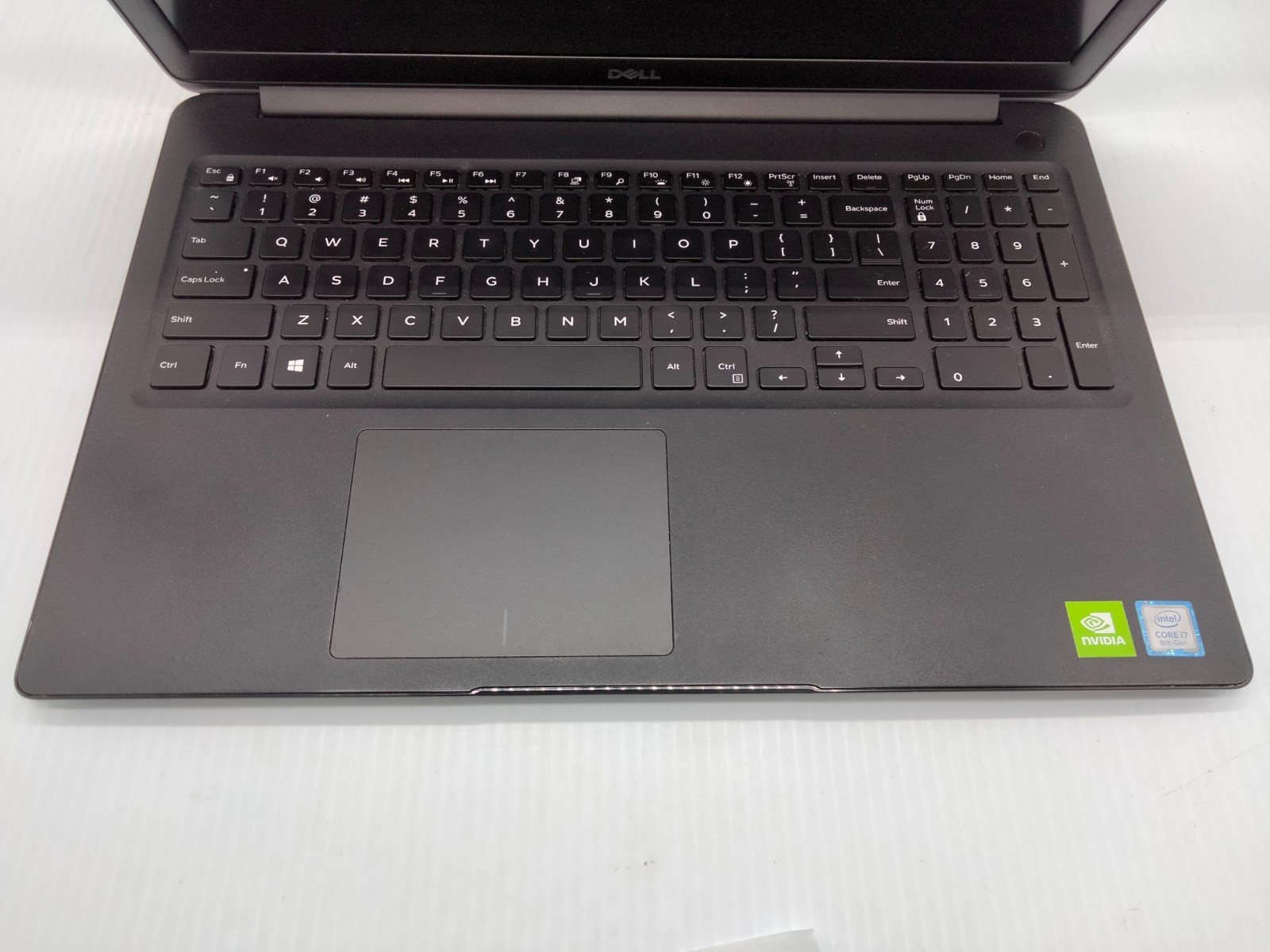 Dell Latitude 3500 15.6″ i7-8565U 1.80GHz No Ram No SSD laptop