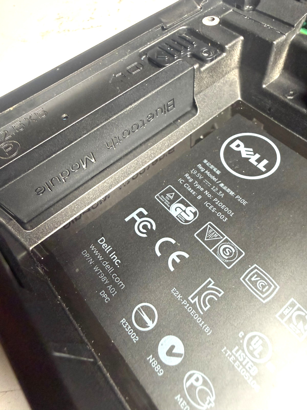 Dell Precision M6600 Laptop P10E | NO HDD | NO Charger | AS-IS Parts Repair