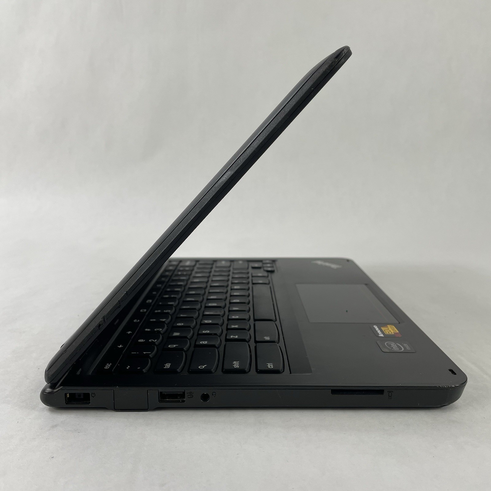 Lenovo ThinkPad 11E Chromebook 11.6″ Celeron N2440 1.83 GHz 4 GB RAM 16 GB HDD