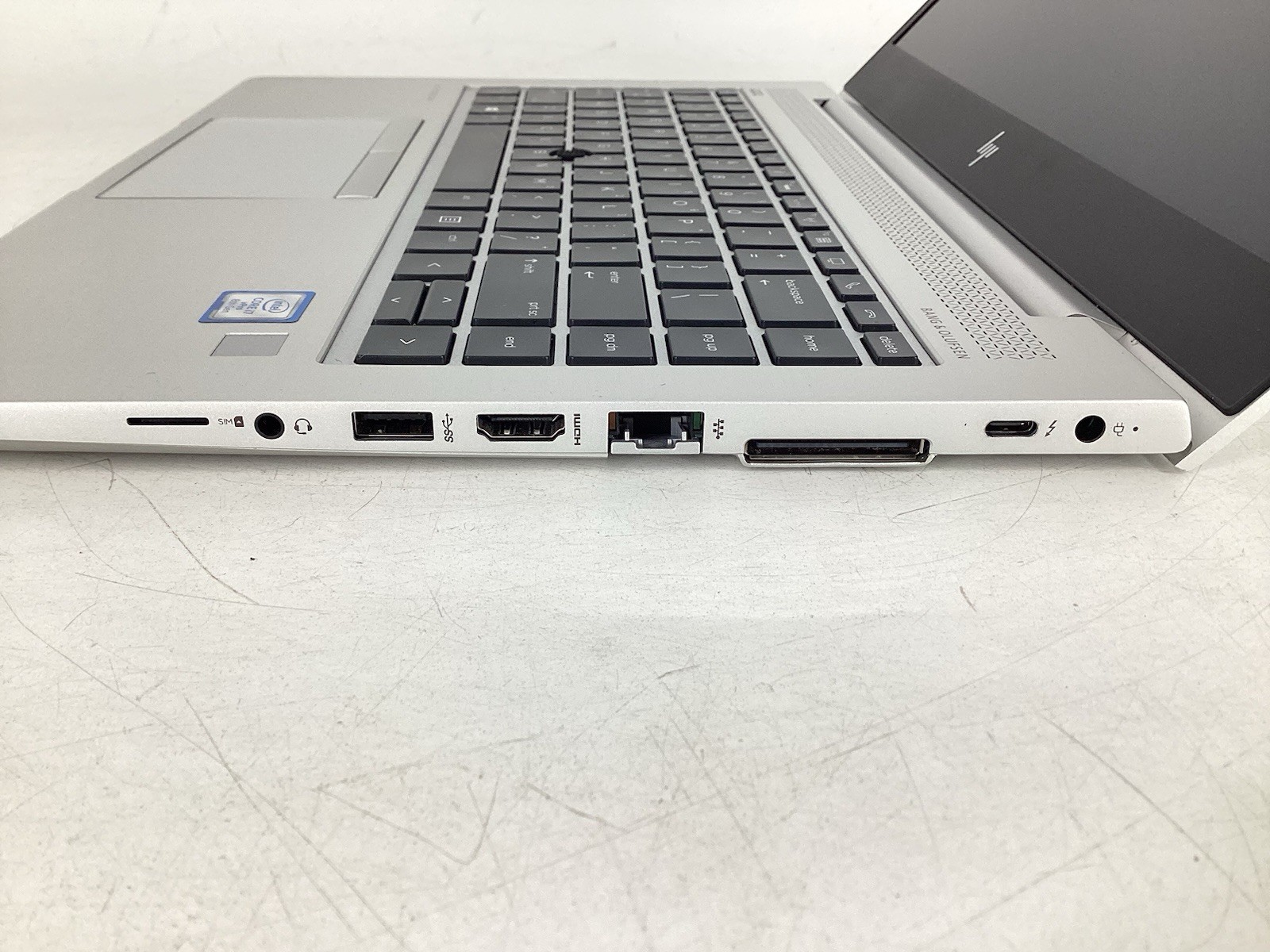 HP EliteBook 840 G6 14″ (i7-8665U @1.90GHz, 8GB RAM 256GB NVMe No OS) No AC