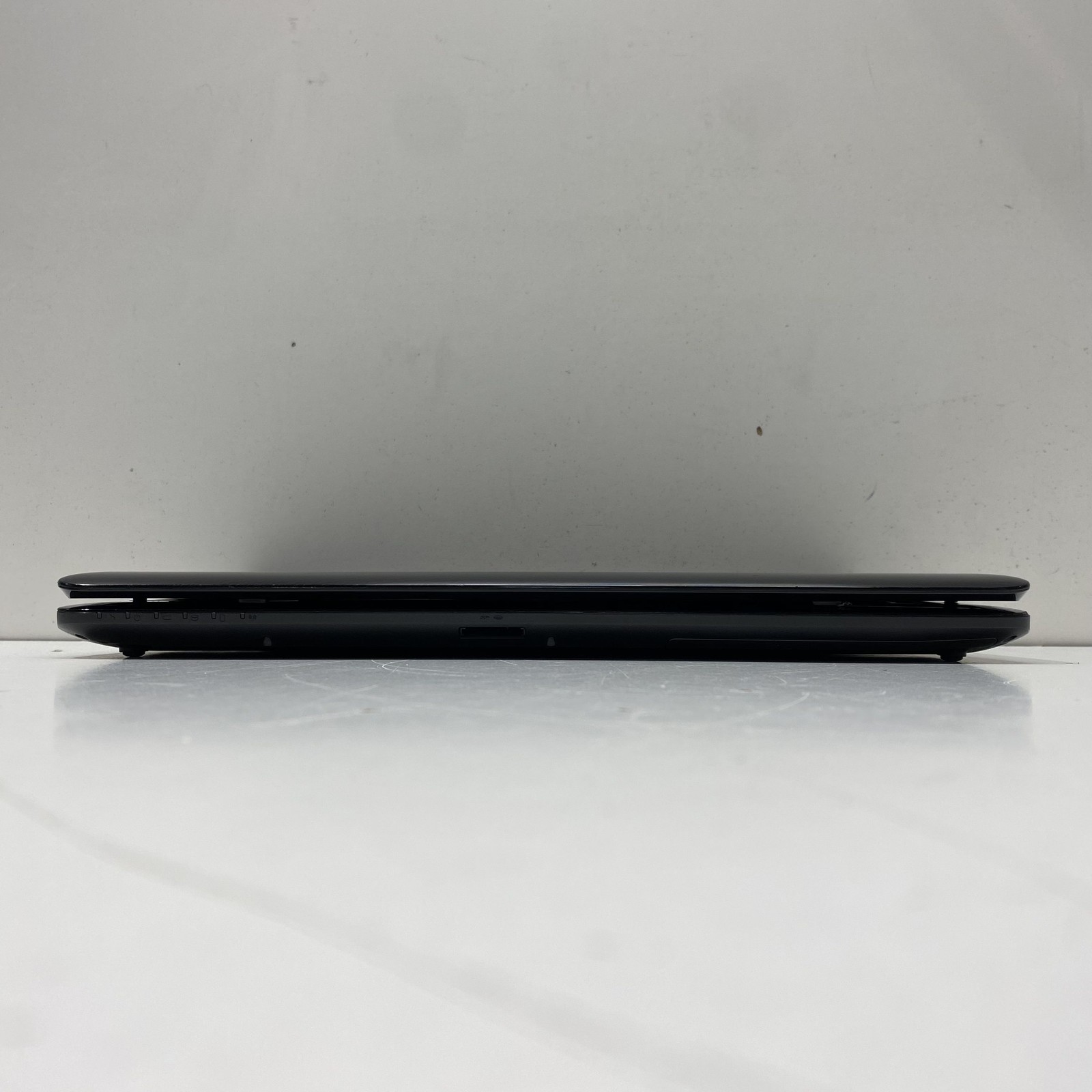 Toshiba Satellite L655-S5096 15.6″ Laptop Intel Pentium DVD Drive Black