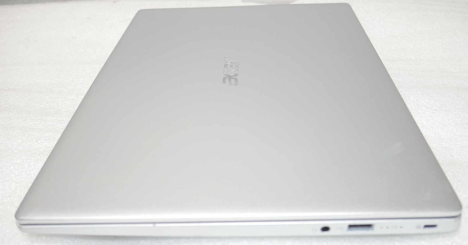 Acer Swift 3 SF313 13.5″ Intel Core i7-1165G7 2.8GHz 16GB RAM 1TB SSD Win 11 Pro
