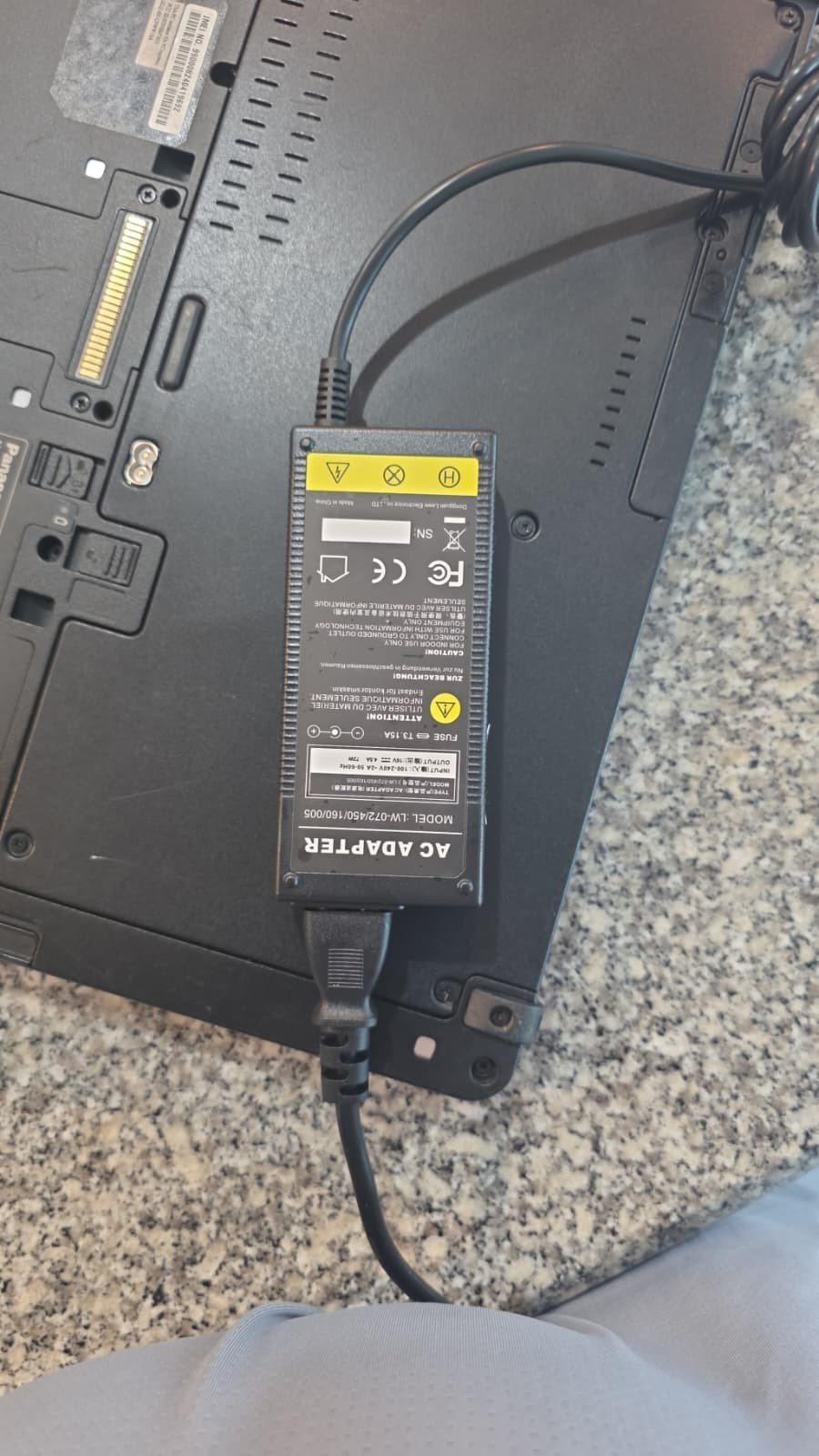 Panasonic Toughbook CF-54 MK3 i5-7300U 16GB 256GB nvme 1TB Sata Win 11 Pro