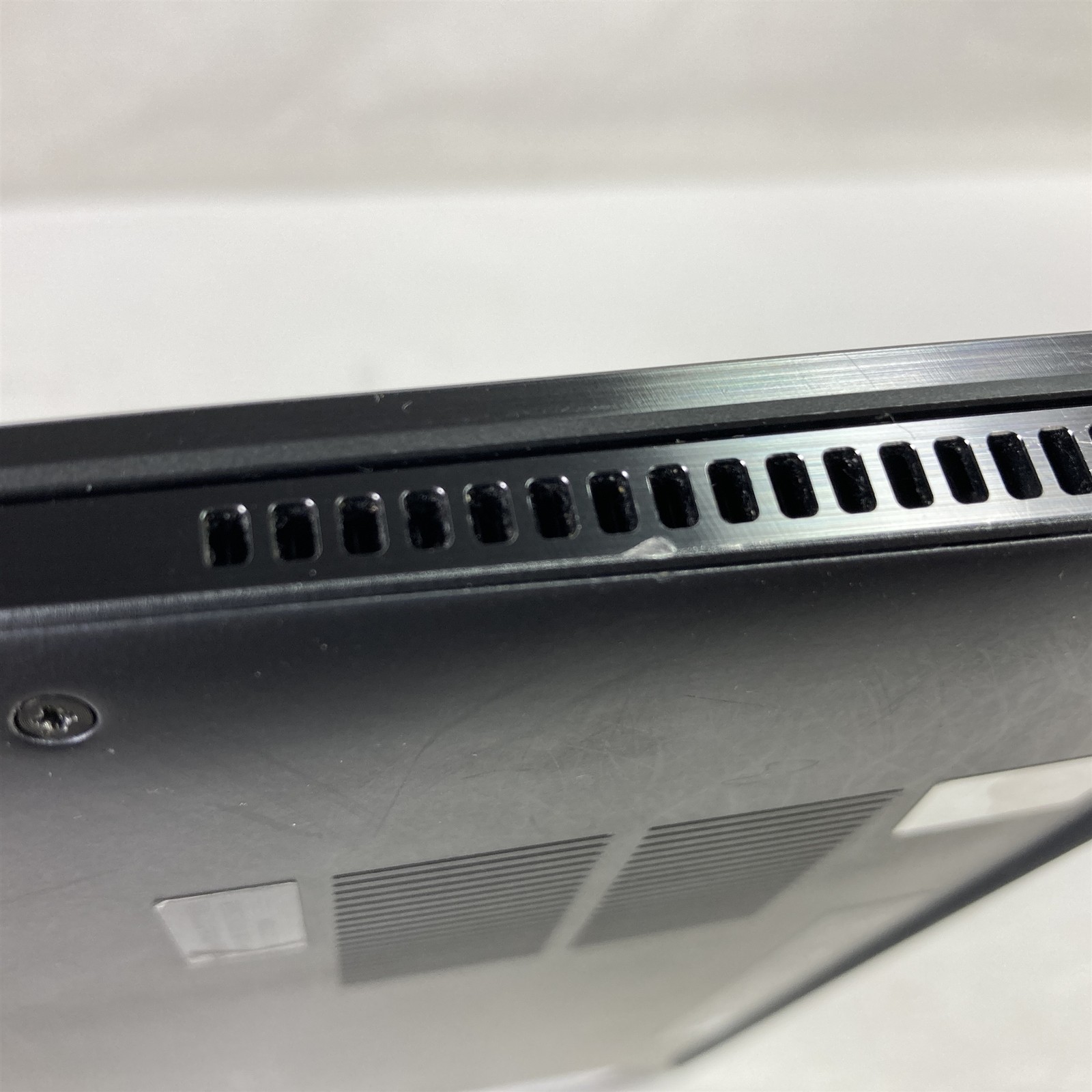 Dell Latitude 9430 14″ Convertible i5-1245U 1.6GHz 16GB 256GB NVMe SSD – Win 11